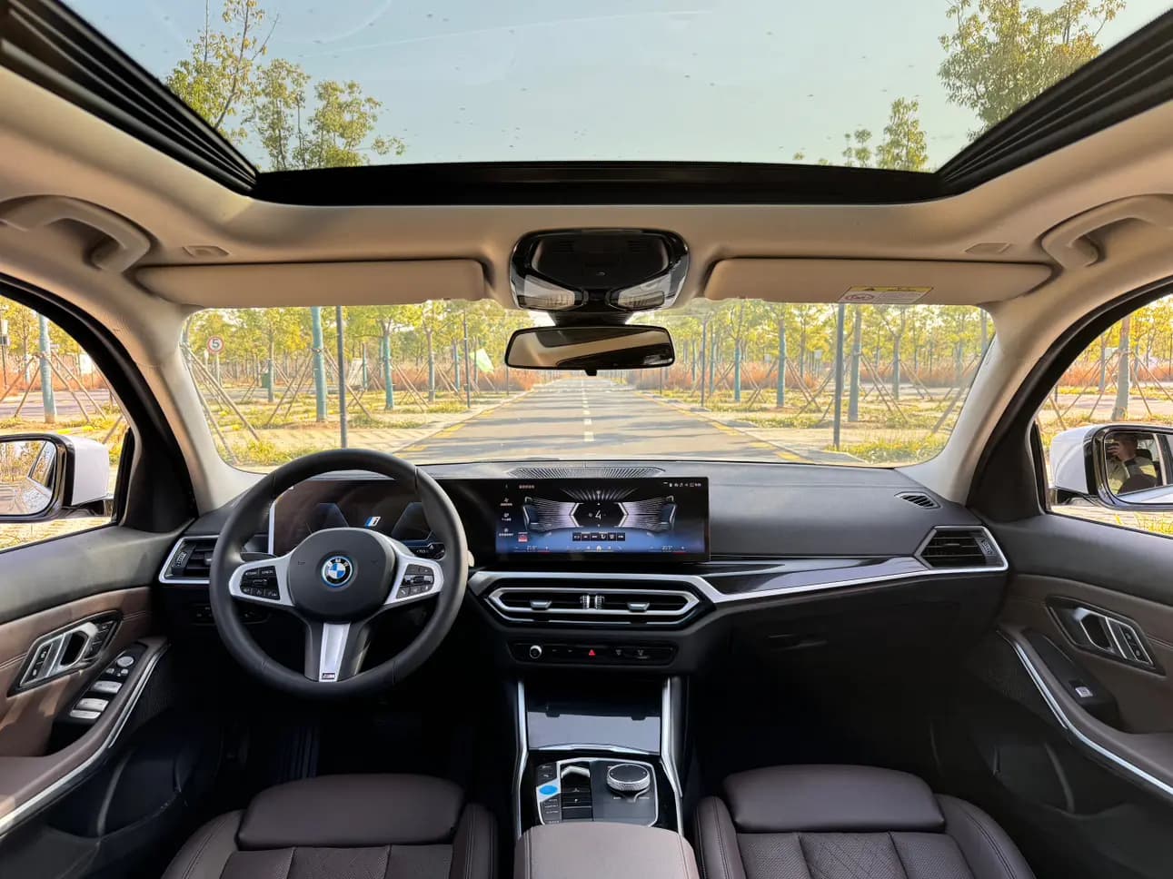 BMW i3 2024 г. 45012 км. — фото 13