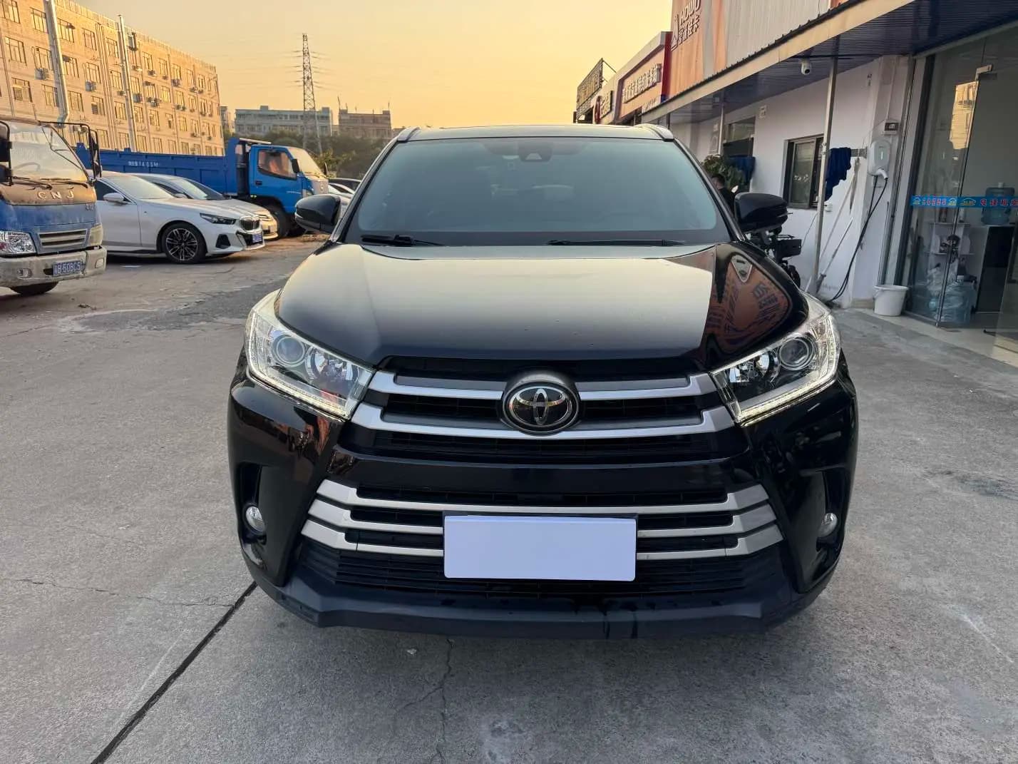 Toyota Highlander 2021 г. 121019 км. — фото 2