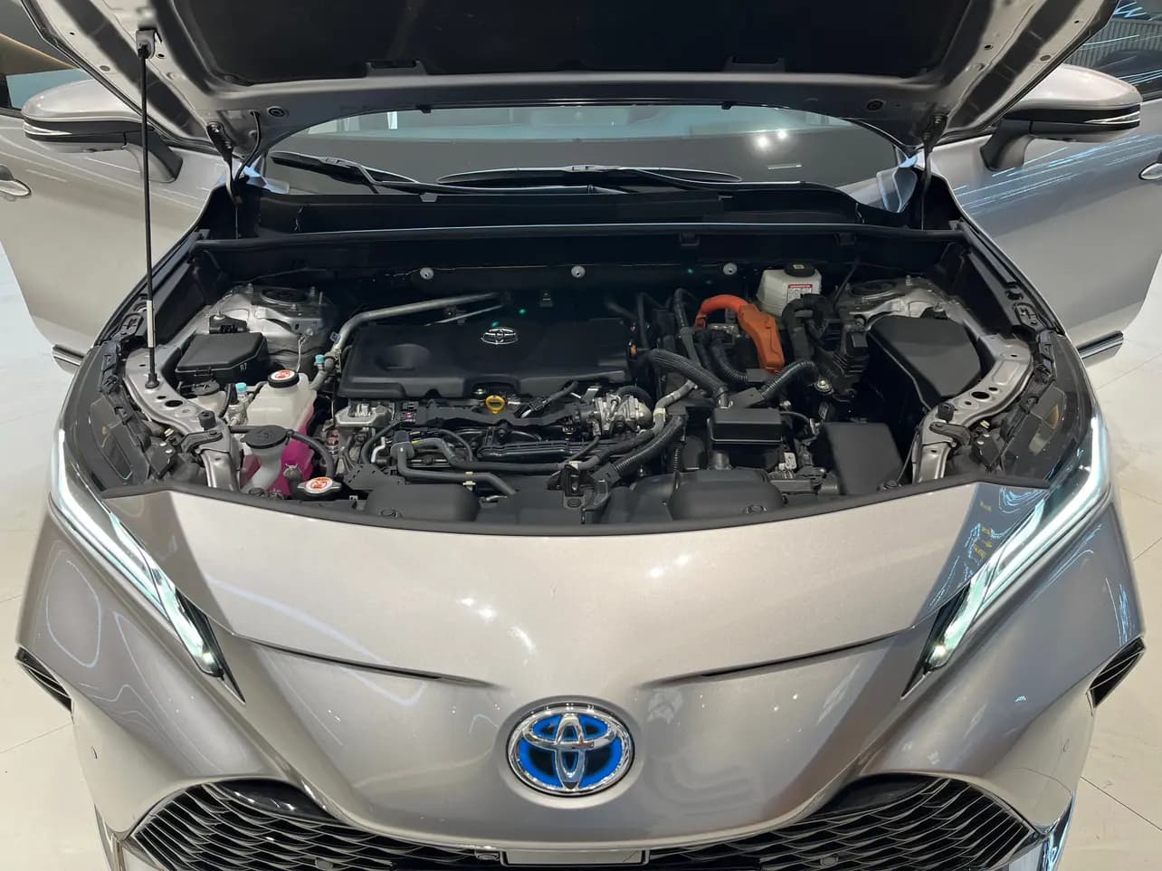 Toyota Venza 2022 г. 27091 км. — фото 5