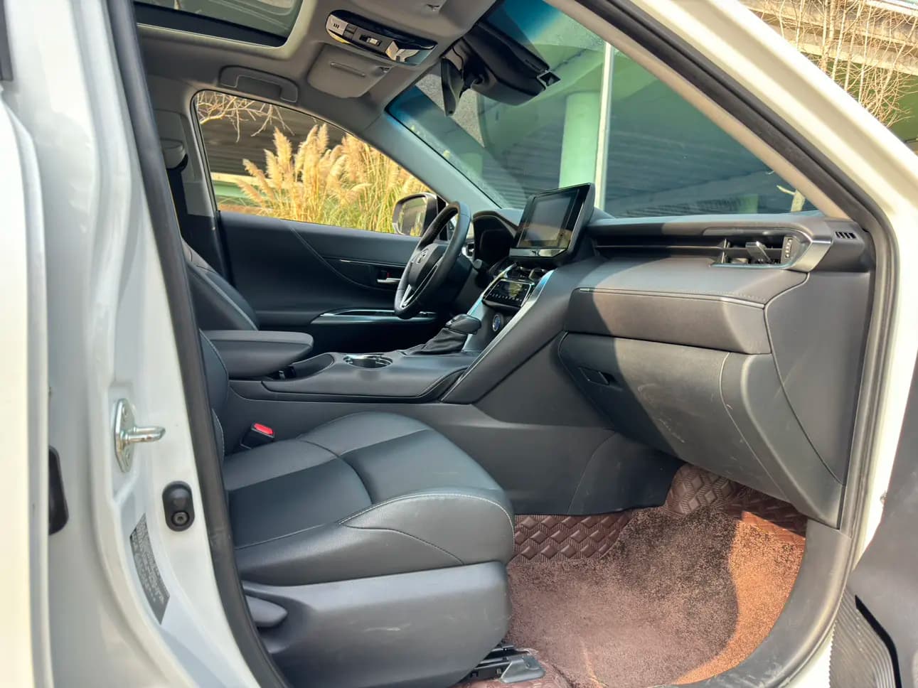 Toyota Venza 2023 г. 29092 км. — фото 4