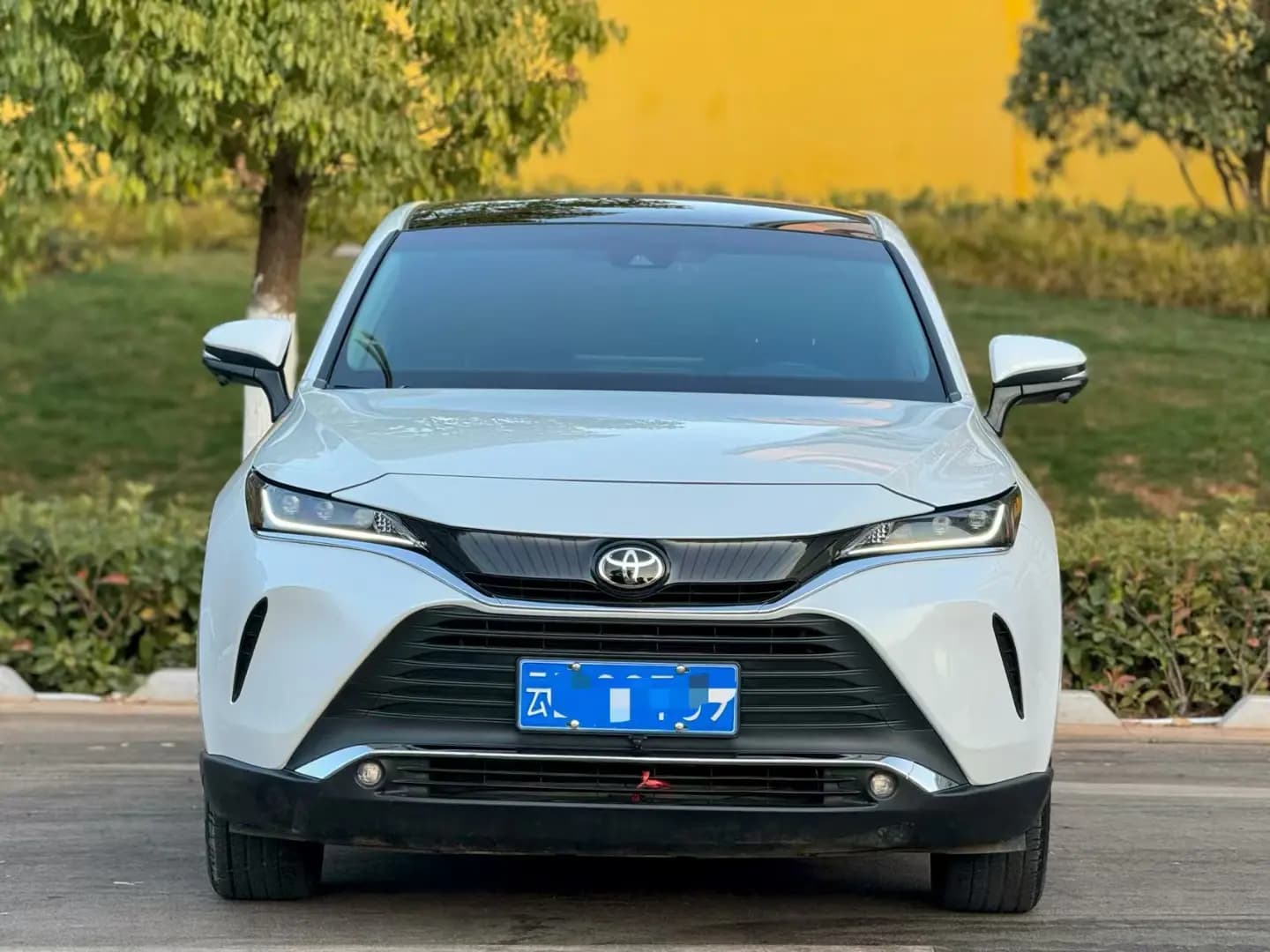 Toyota Harrier 2021 г. 71319 км. — фото 2
