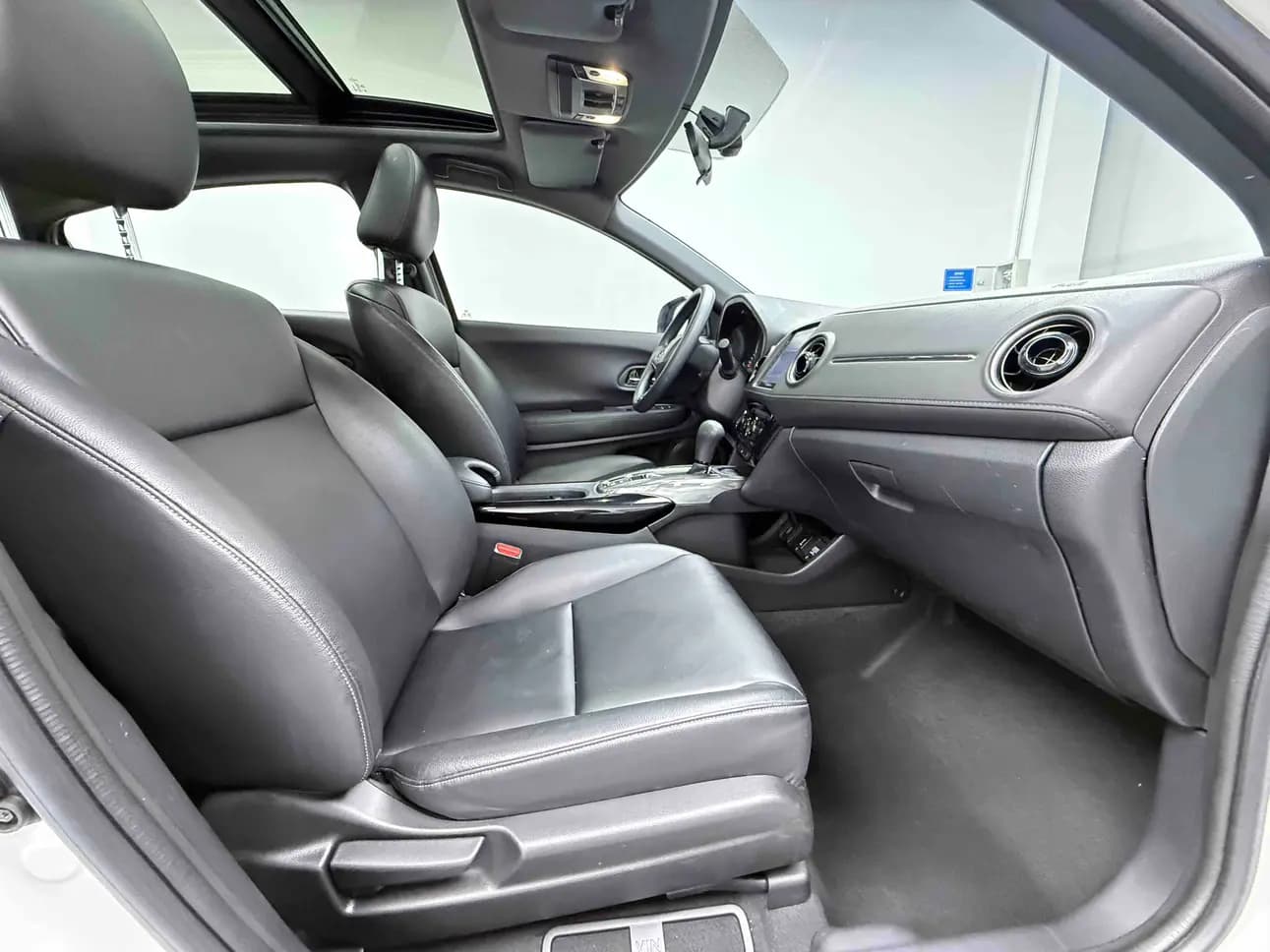 Honda WR-V 2022 г. 55135 км. — фото 19