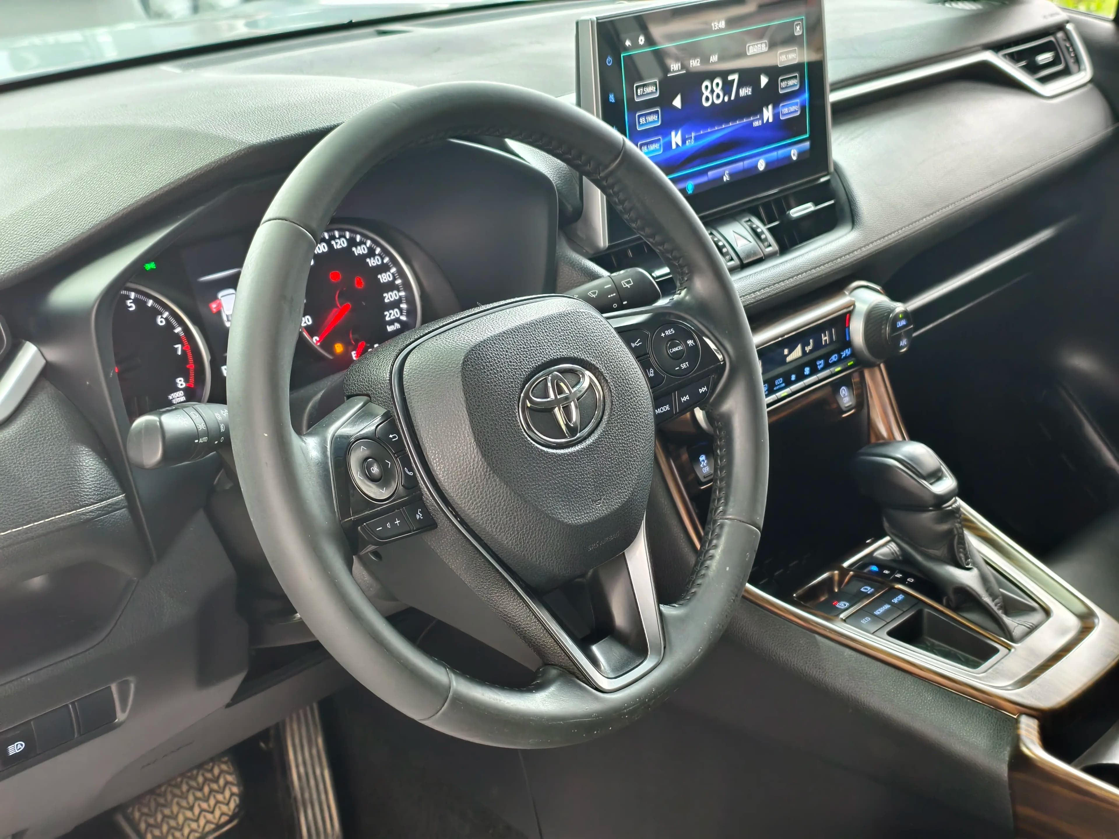 Toyota Willanda 2021 г. 89720 км. — фото 9