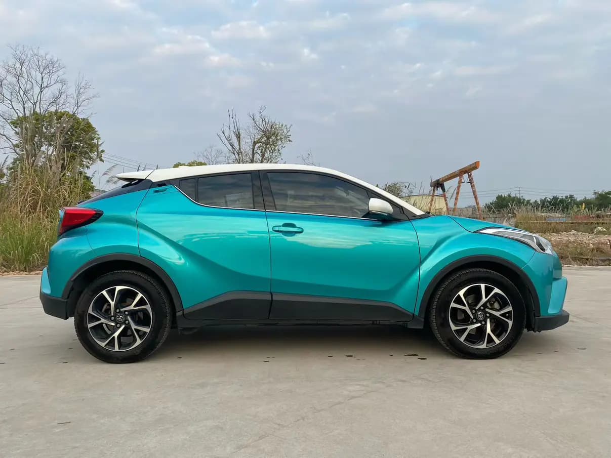 Toyota C-HR 2021 г. 100083 км. — фото 5