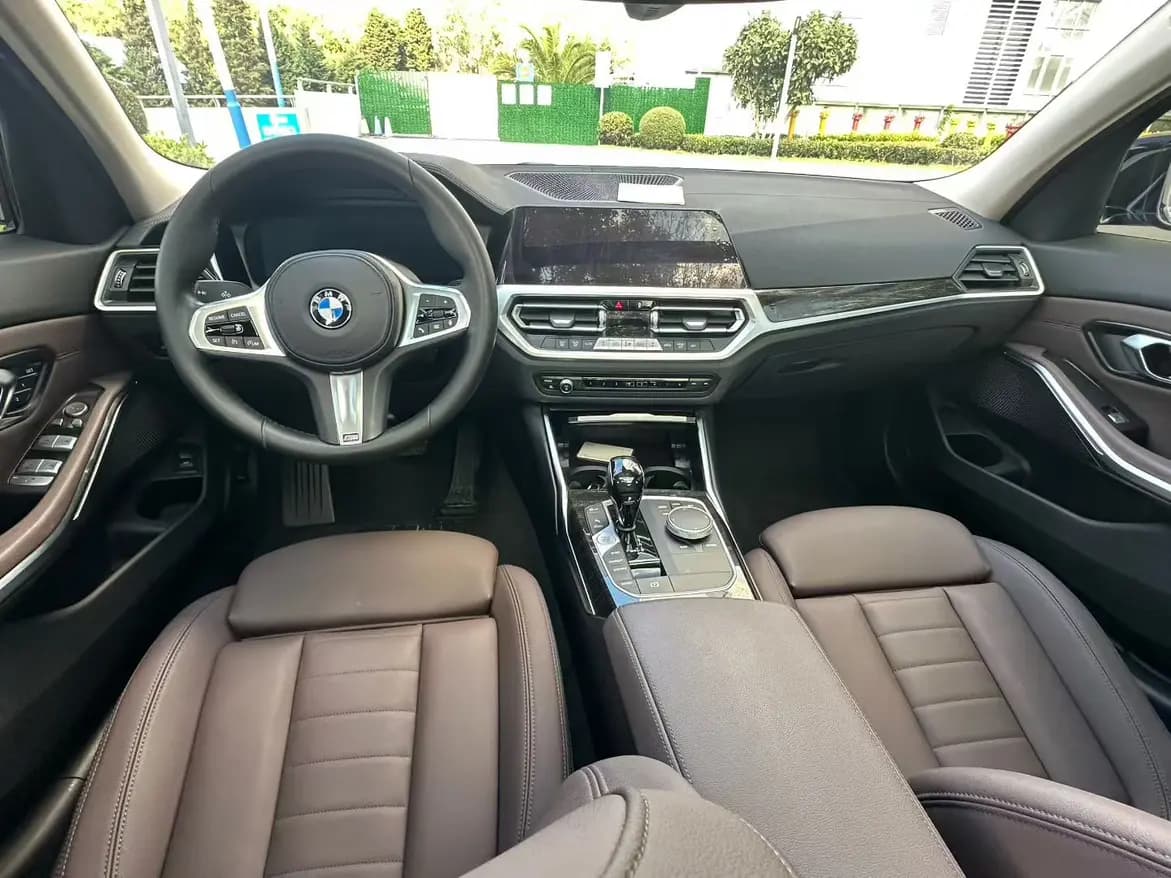 BMW 3 Series 2021 г. 85045 км. — фото 7