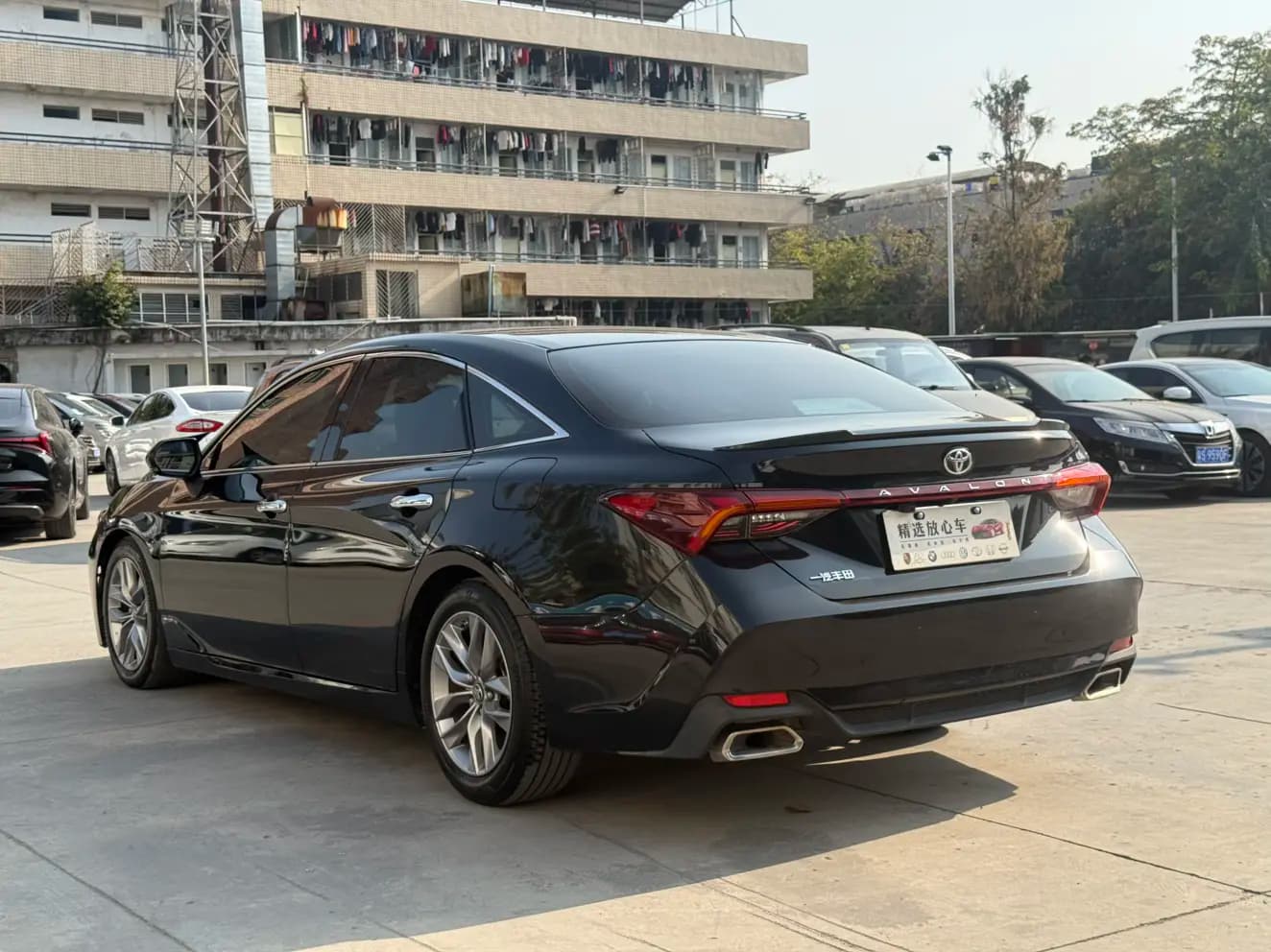 Toyota Avalon 2022 г. 66146 км. — фото 3