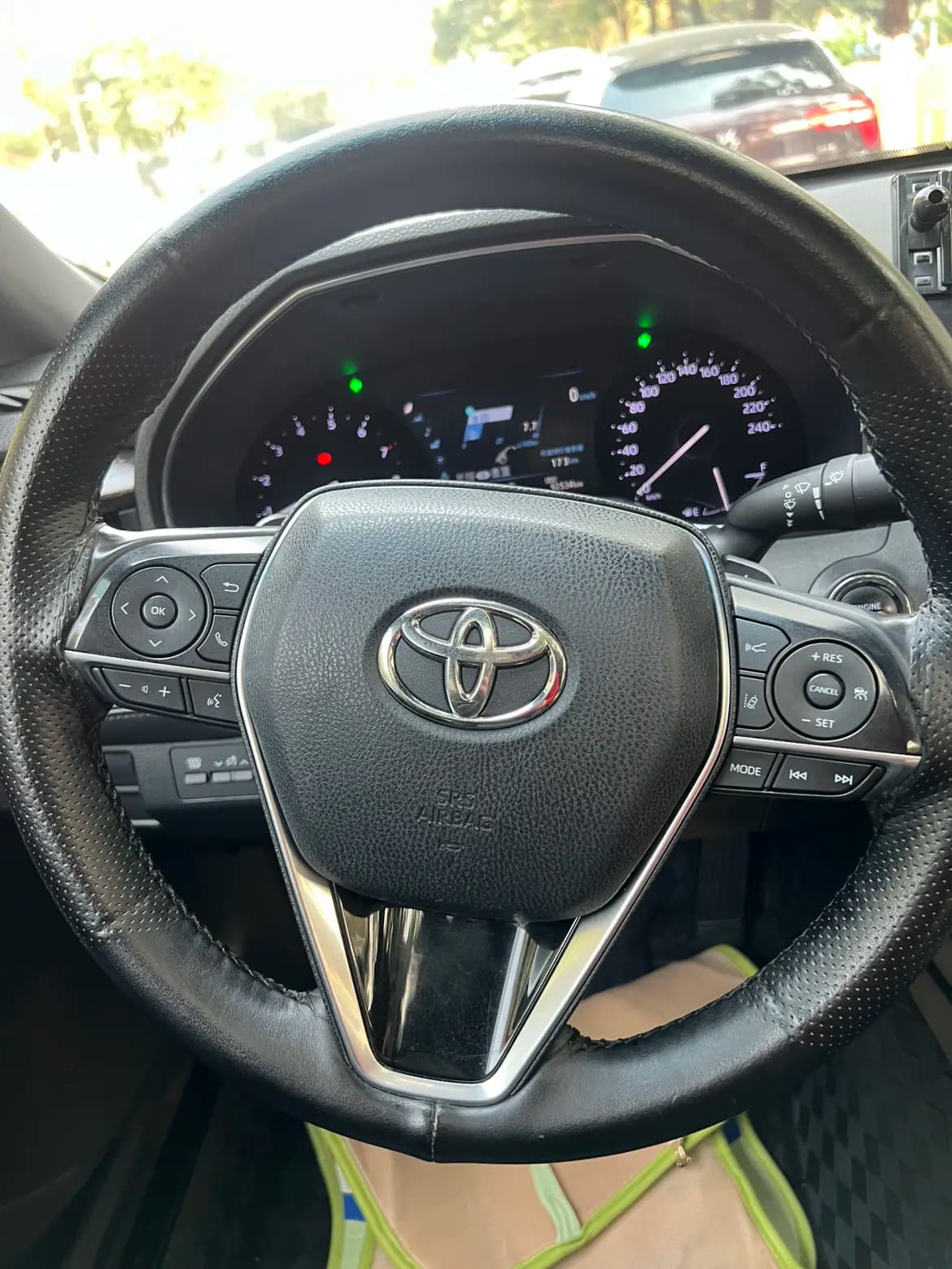 Toyota Avalon 2021 г. 90148 км. — фото 13