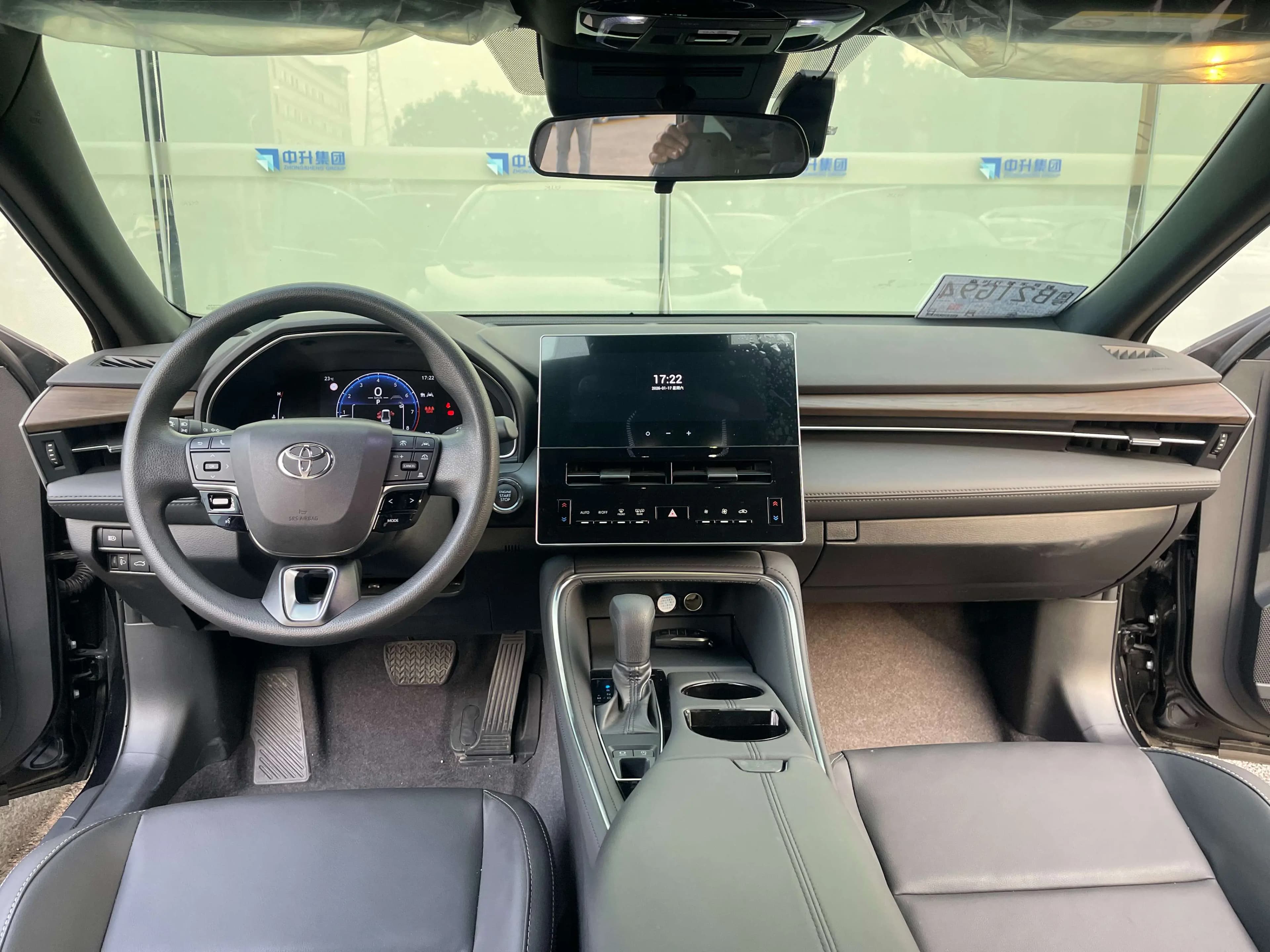 Toyota Avalon 2024 г. 17000 км. — фото 6