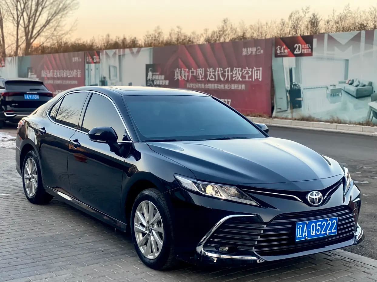 Toyota Camry 2023 г. 25098 км. — фото 3