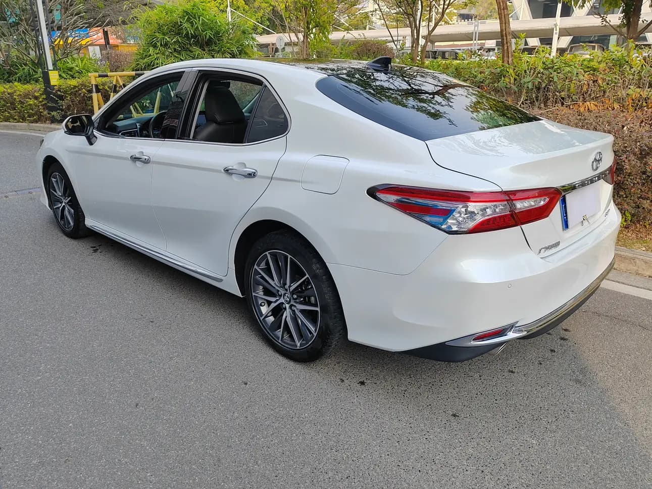 Toyota Camry 2024 г. 20000 км. — фото 4