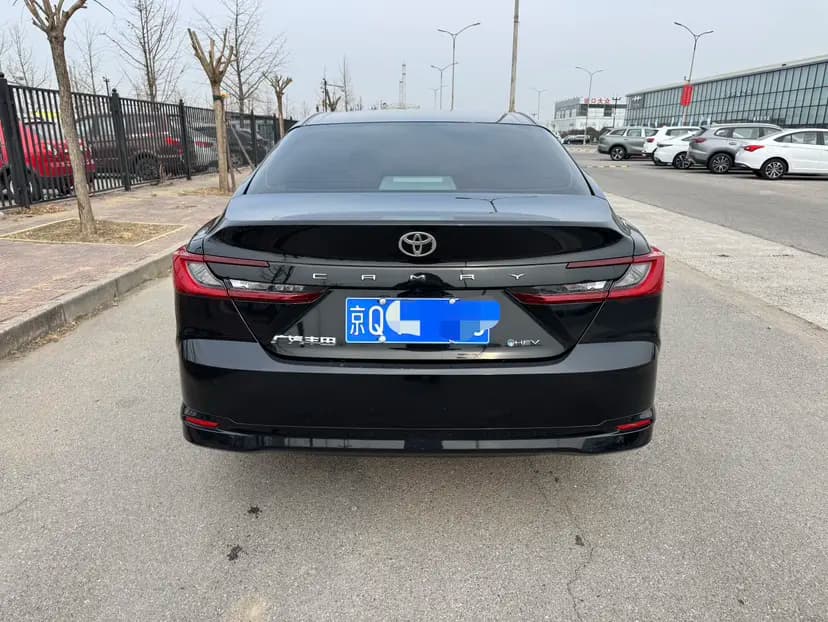 Toyota Camry 2025 г. 50000 км. — фото 3