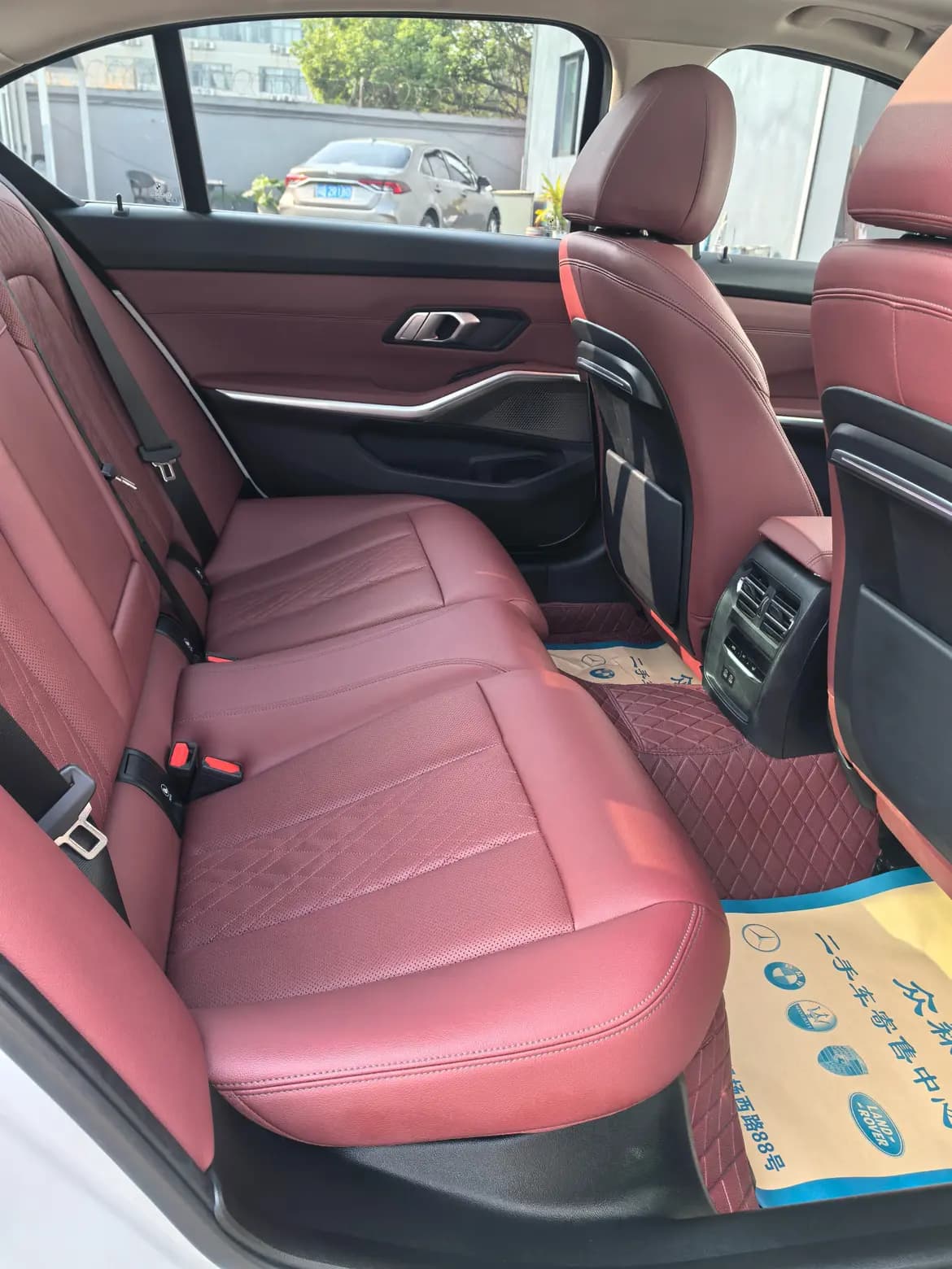 BMW 3 Series 2022 г. 82018 км. — фото 10