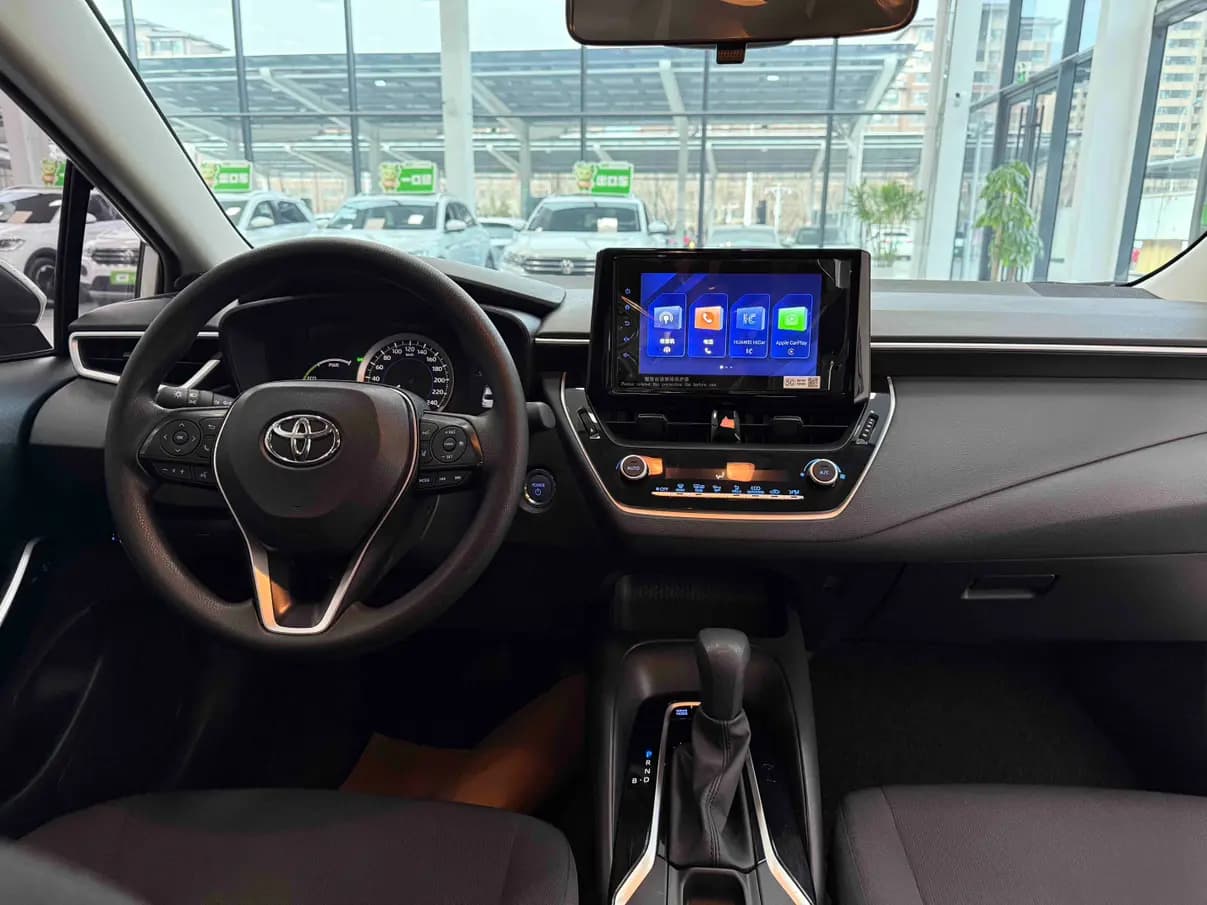 Toyota Corolla 2022 г. 66000 км. — фото 10
