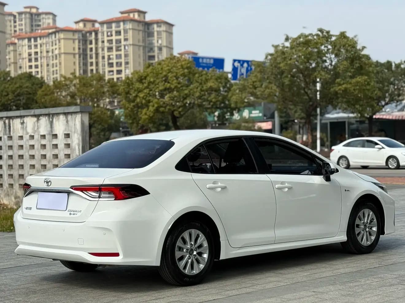 Toyota Corolla 2024 г. 18000 км. — фото 4