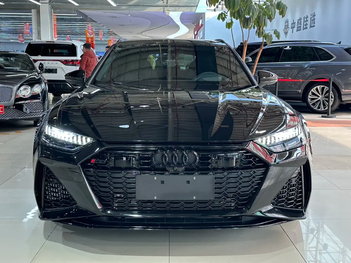 Audi RS 6 2024 г. 4069 км. — фото 2
