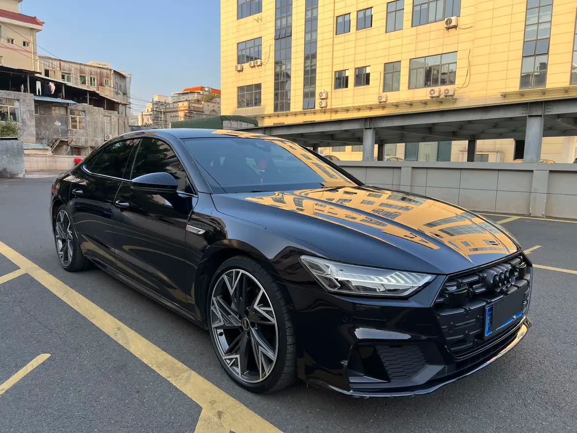 Audi A7L 2023 г. 30093 км. — фото 3