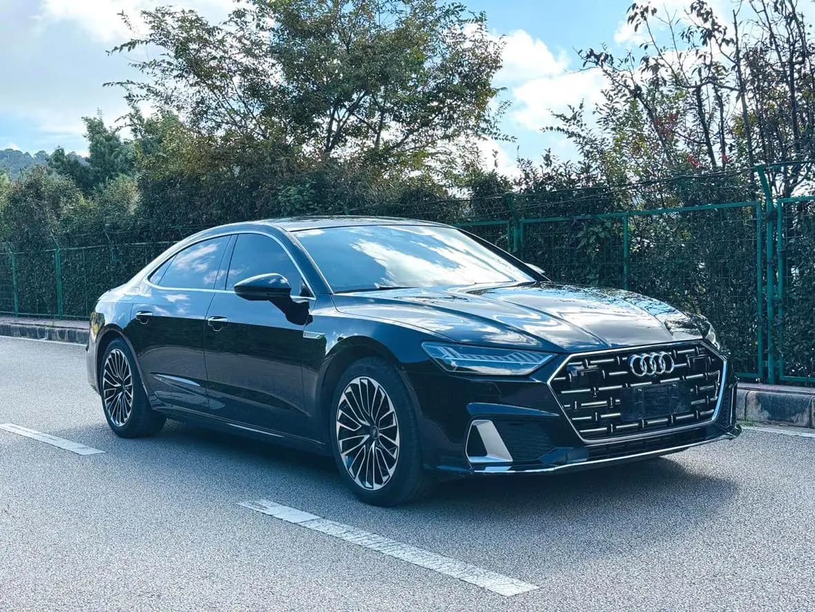 Audi A7L 2025 г. 10092 км. — фото 3