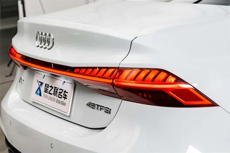 Audi A7L 2023 г. 15291 км. — фото 7