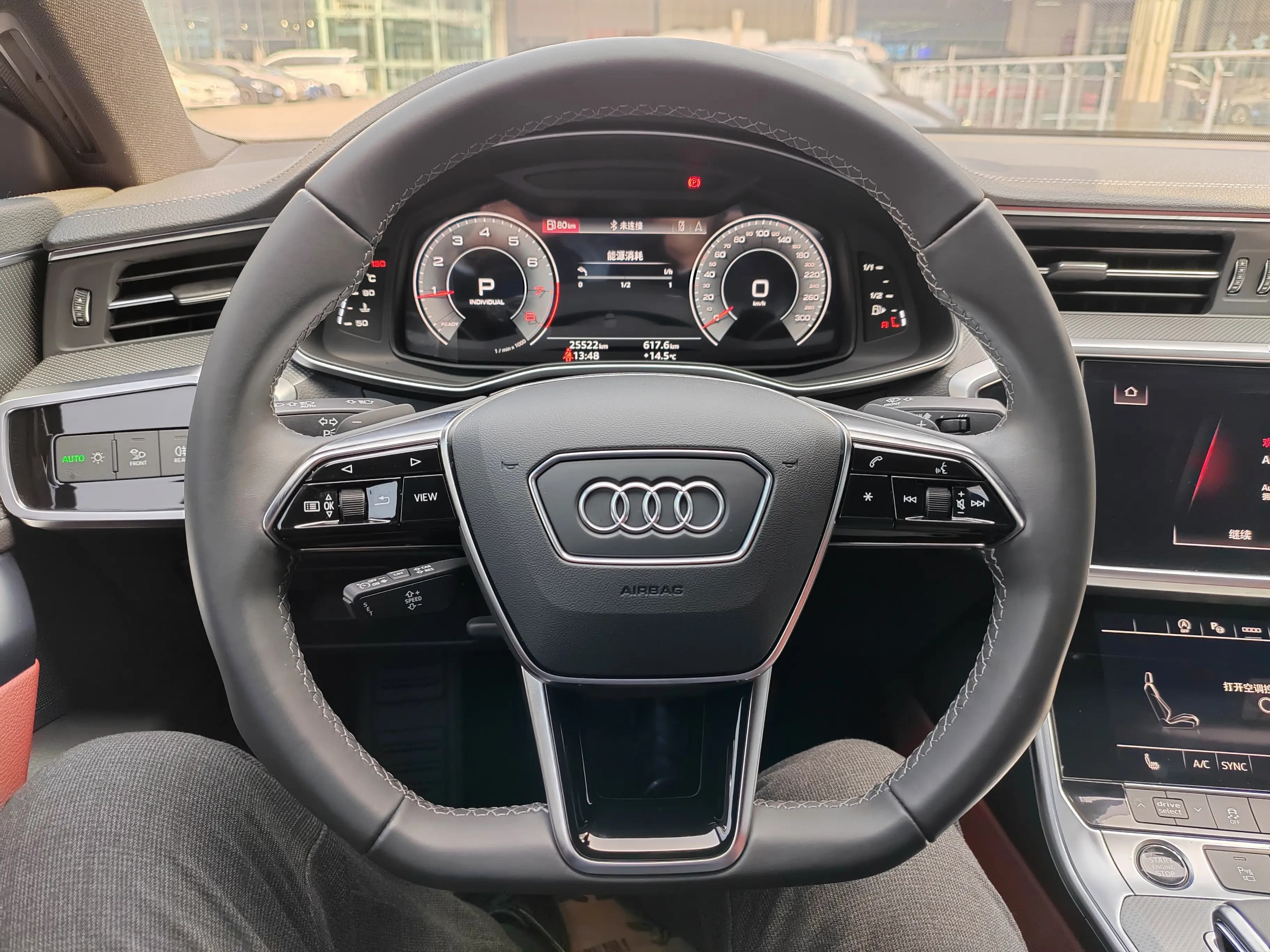 Audi A7L 2024 г. 25088 км. — фото 10