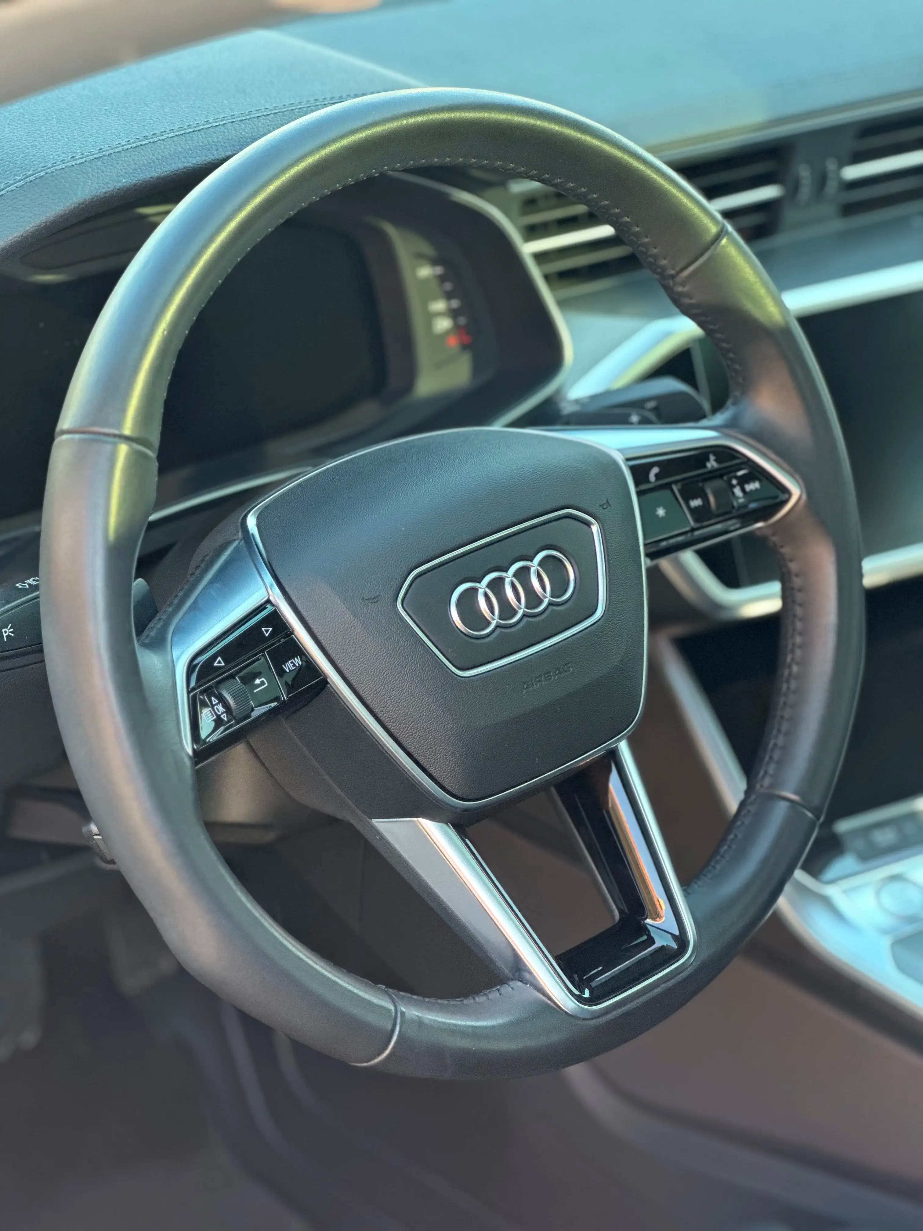 Audi A7 2021 г. 47060 км. — фото 17