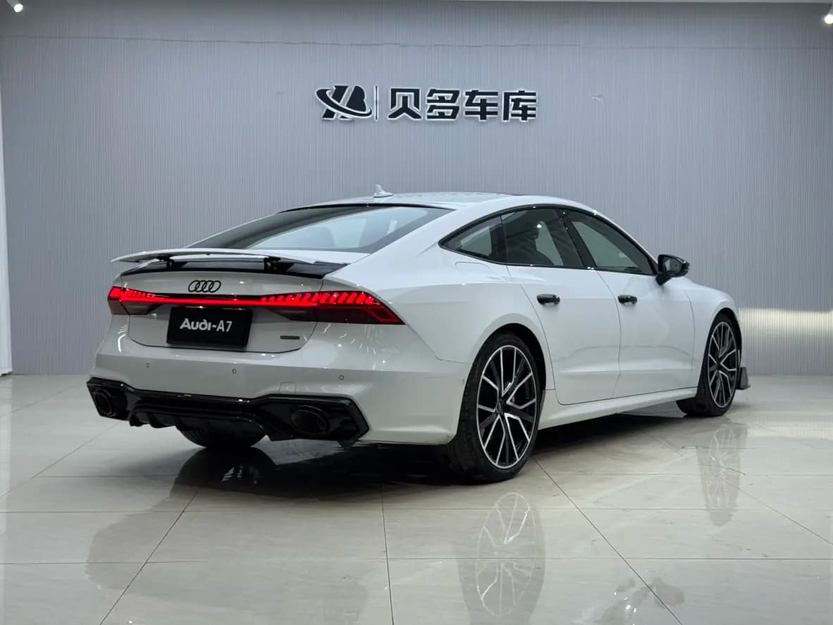 Audi A7 2023 г. 35074 км. — фото 5