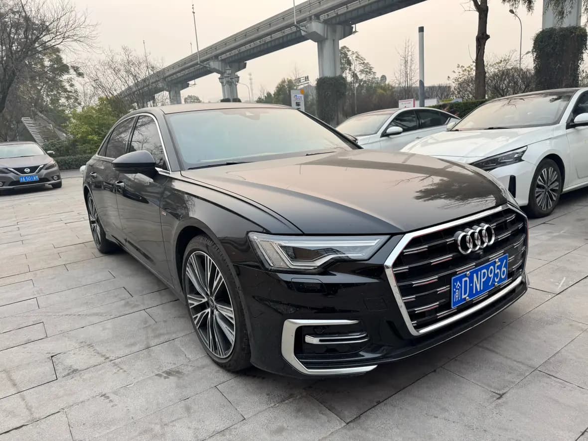 Audi A6L 2023 г. 41024 км. — фото 2
