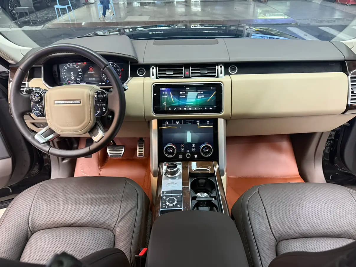 Land Rover Range rover 2021 г. 77023 км. — фото 12