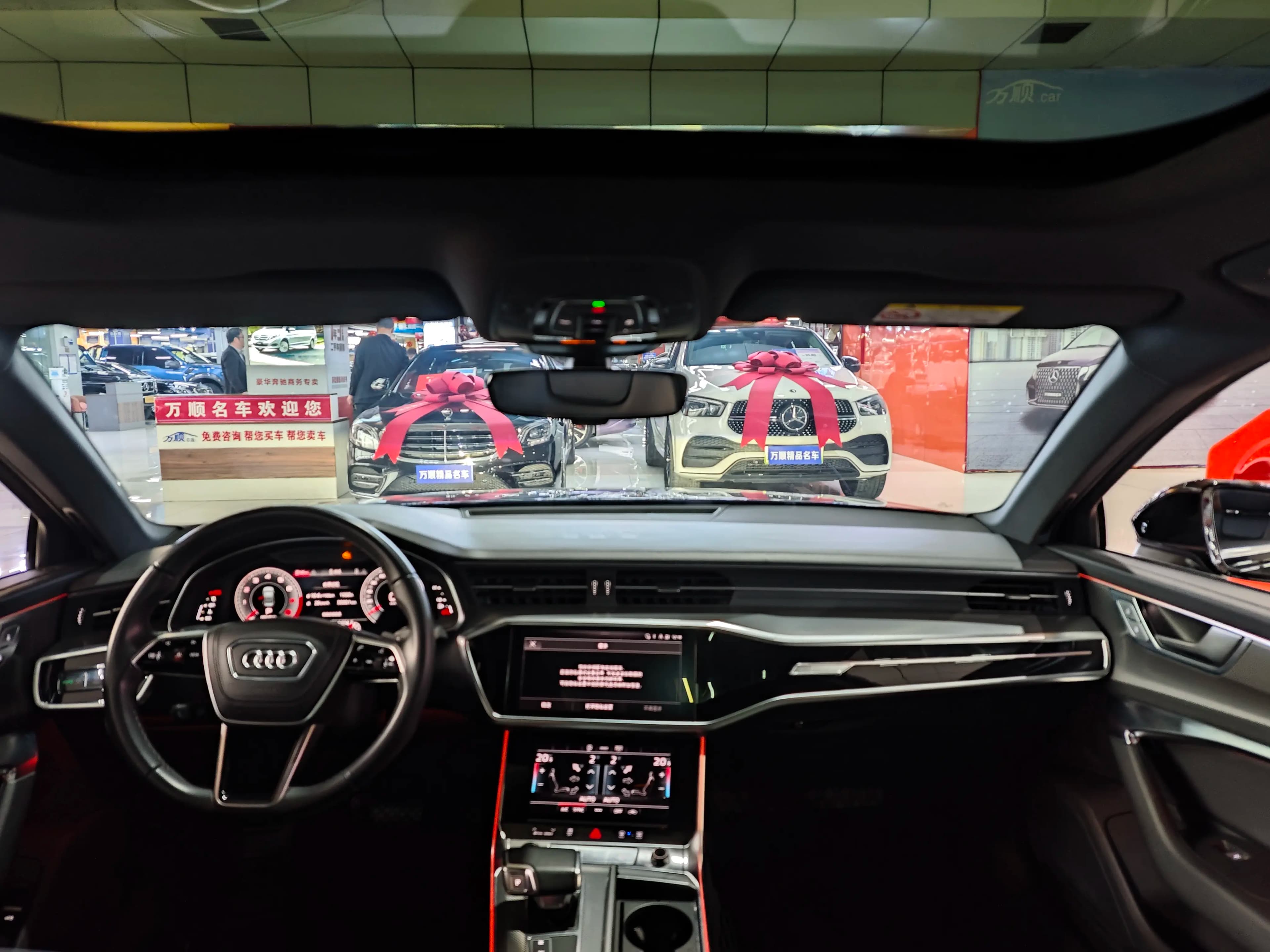 Audi A6L 2024 г. 36026 км. — фото 11