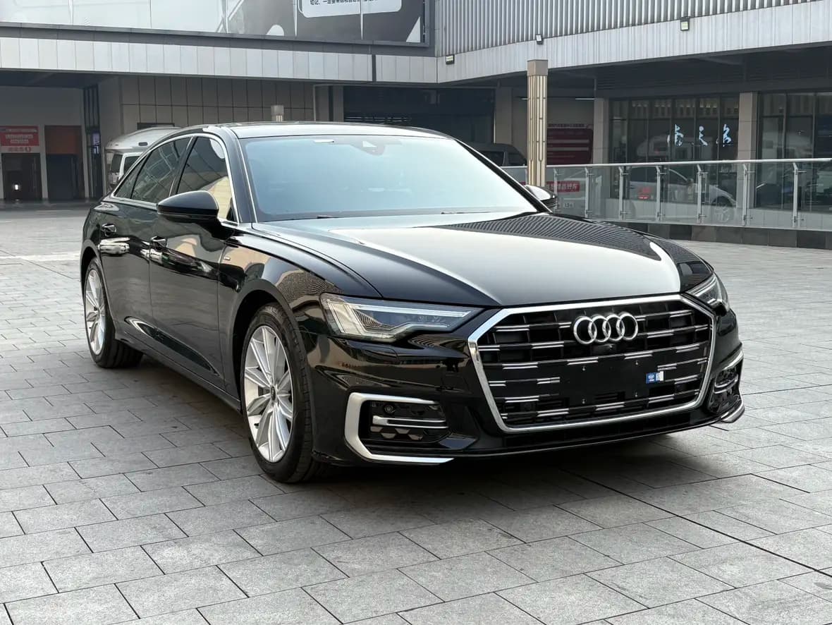 Audi A6L 2023 г. 15027 км. — фото 2