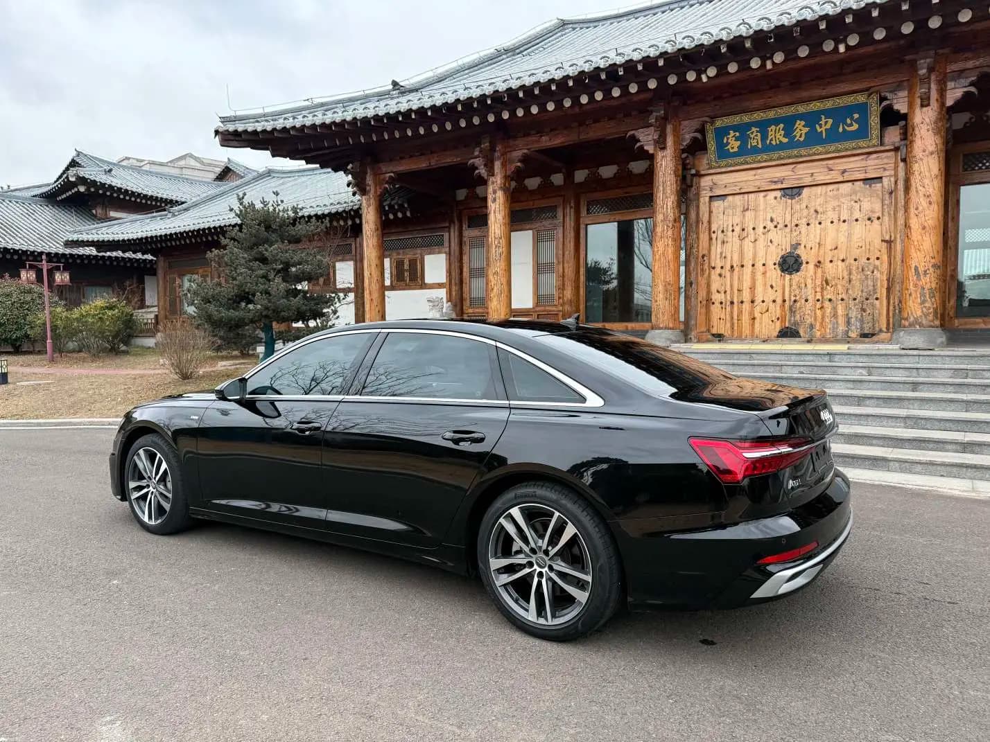 Audi A6L 2021 г. 76147 км. — фото 2