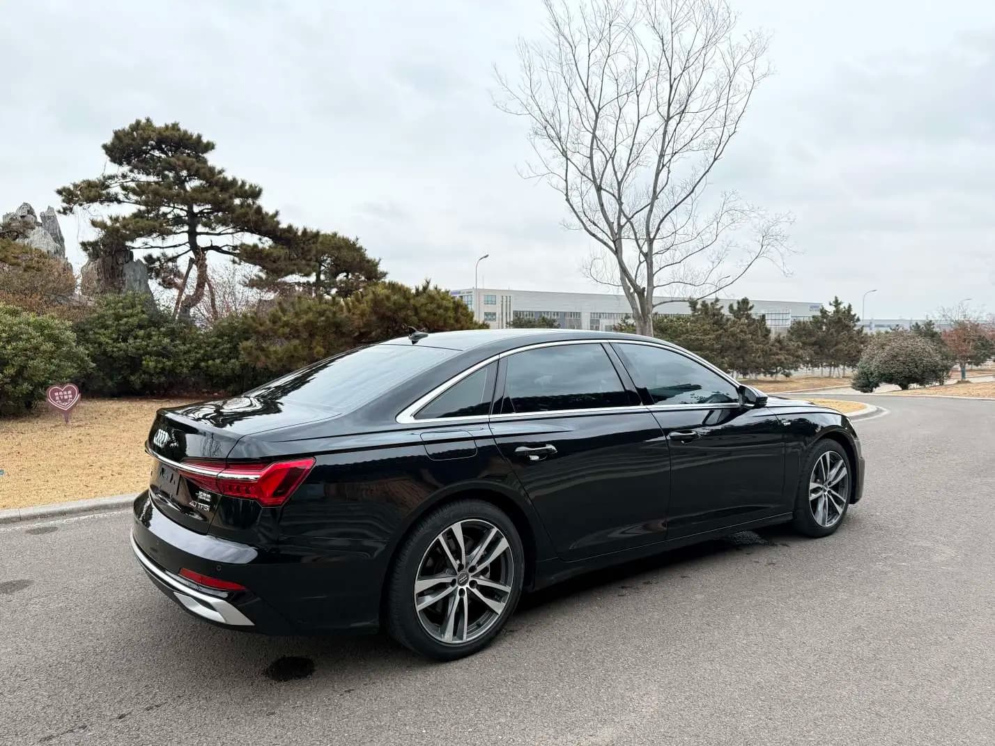 Audi A6L 2021 г. 76147 км. — фото 4