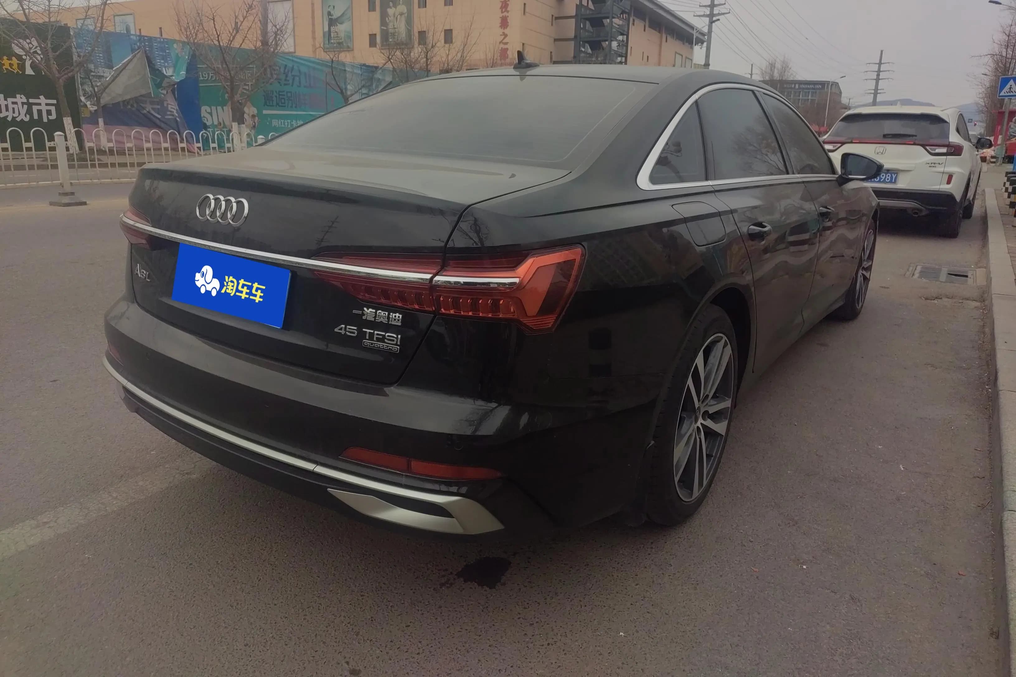 Audi A6L 2023 г. 39529 км. — фото 3