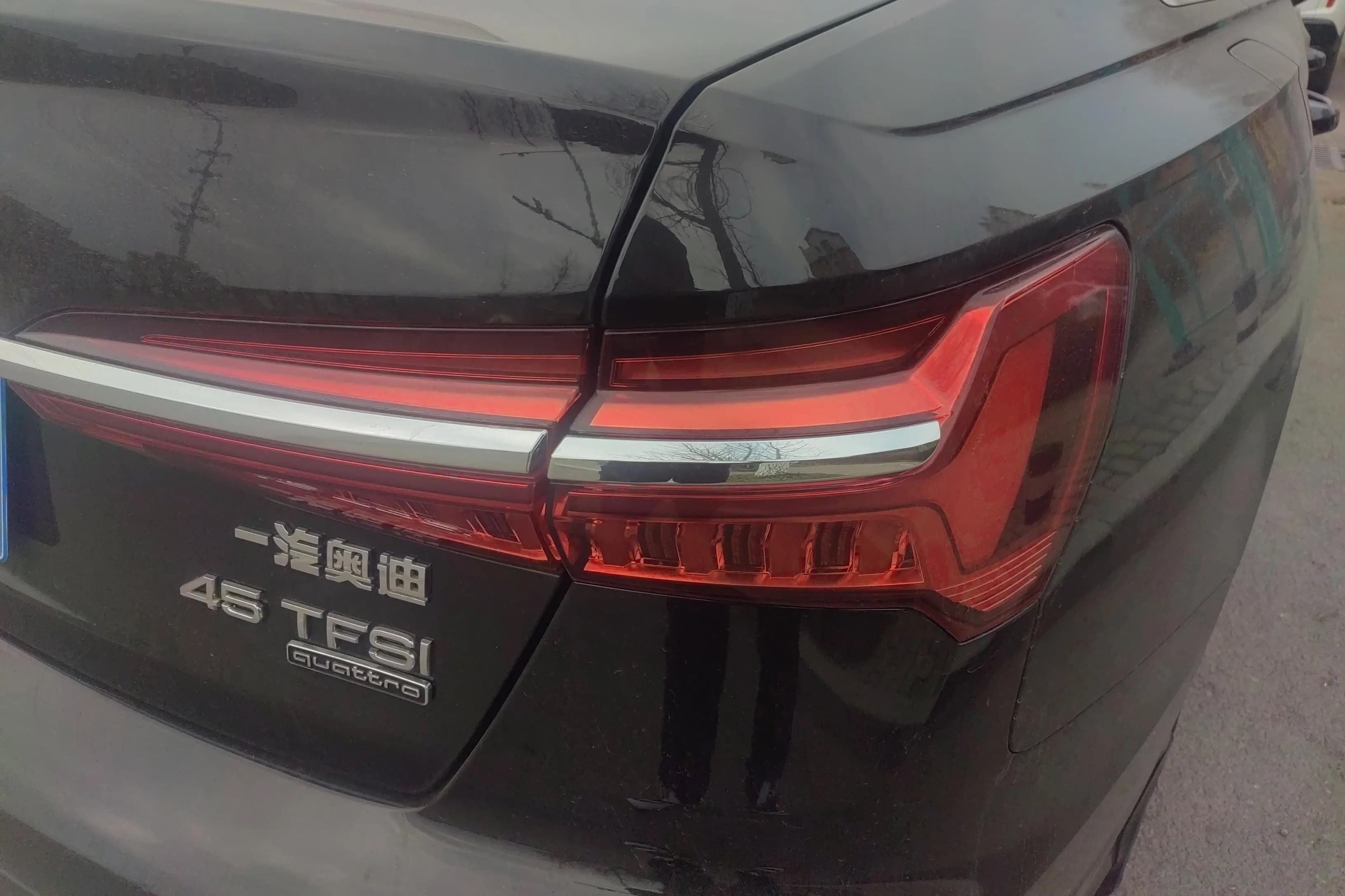 Audi A6L 2023 г. 39529 км. — фото 6