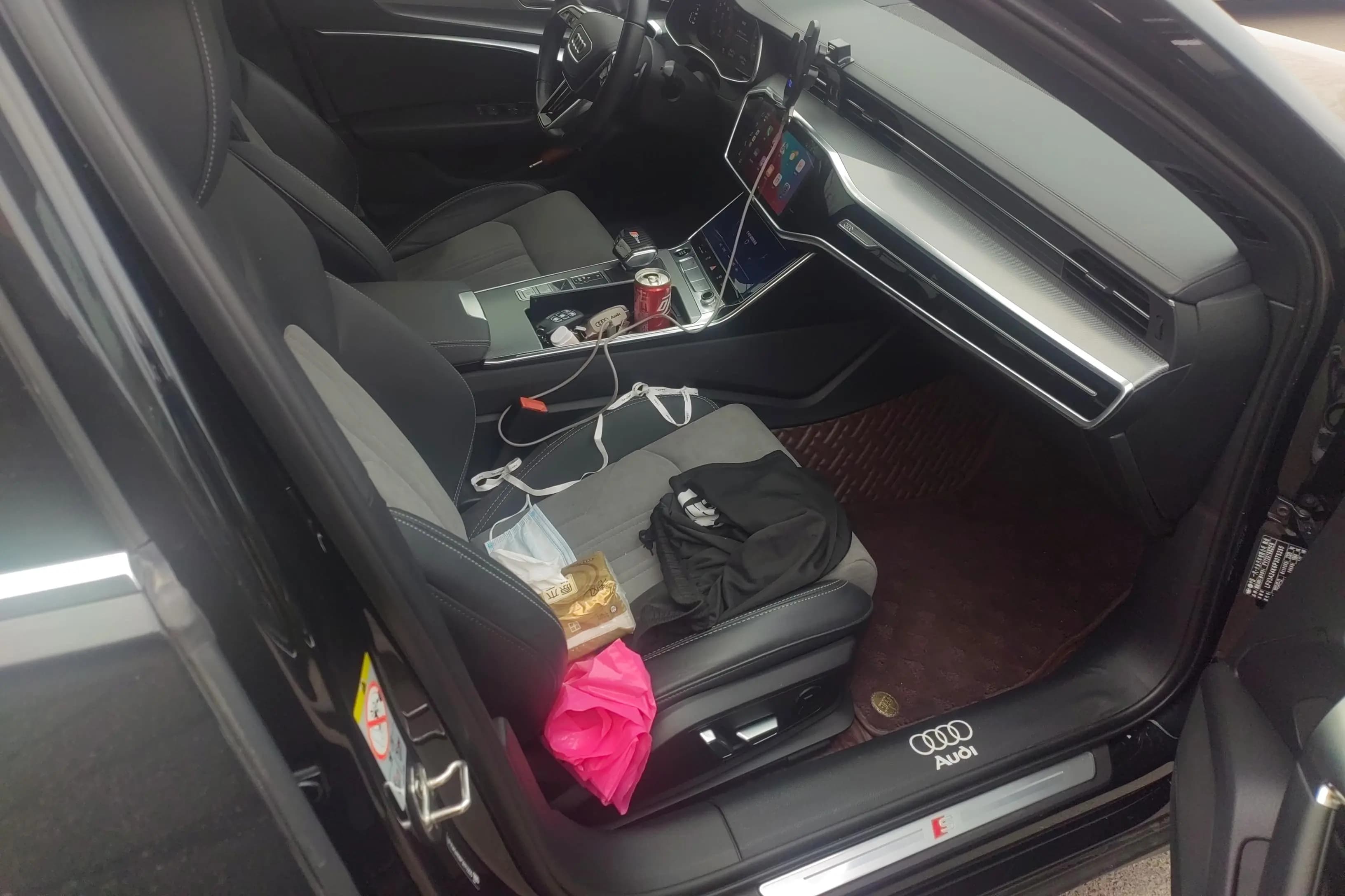 Audi A6L 2023 г. 39529 км. — фото 9