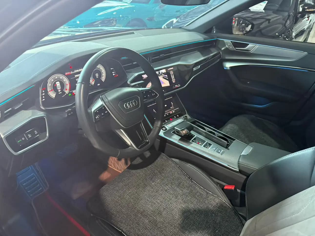 Audi A6L 2023 г. 25031 км. — фото 8