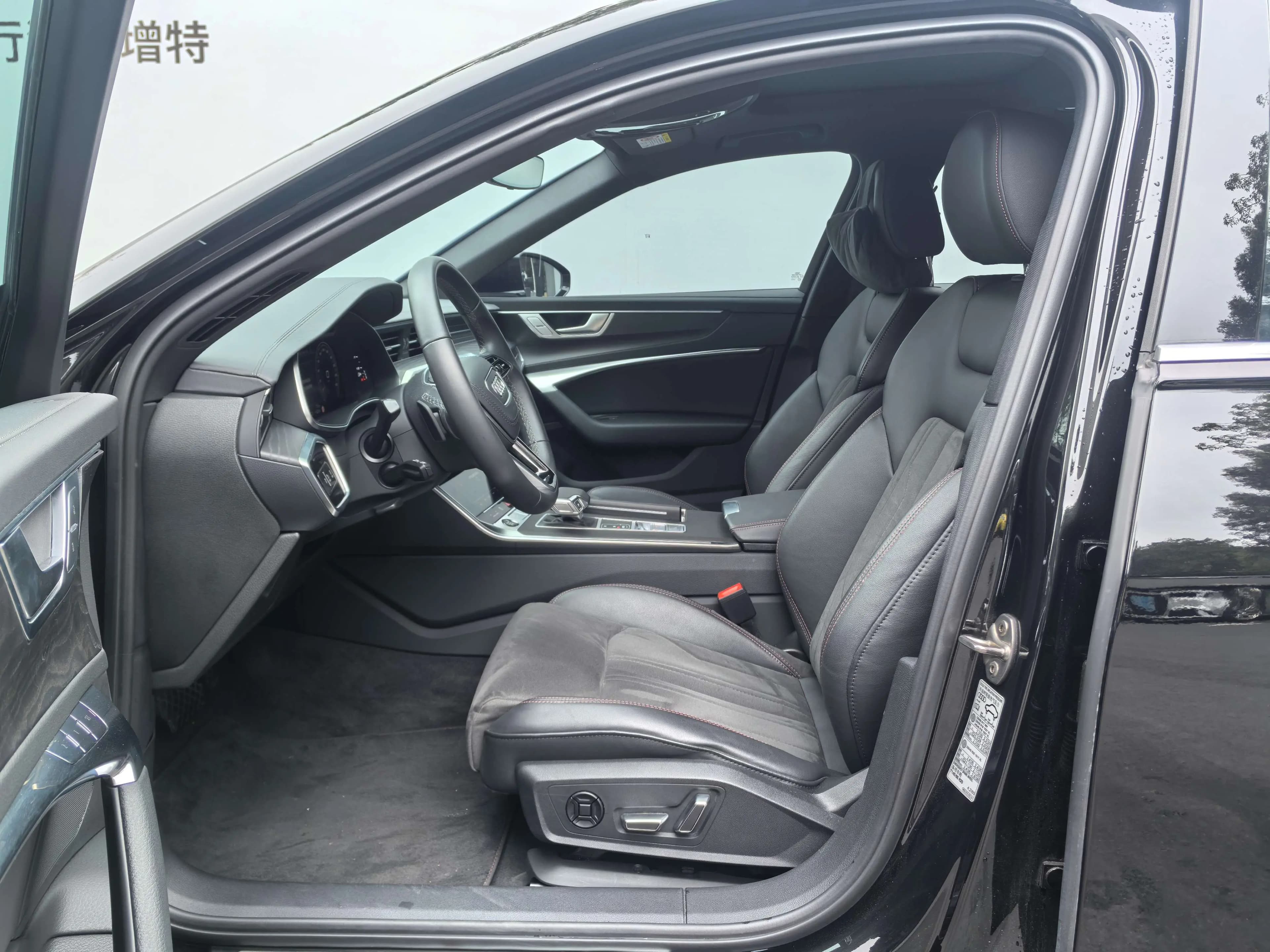 Audi A6L 2025 г. 12700 км. — фото 15