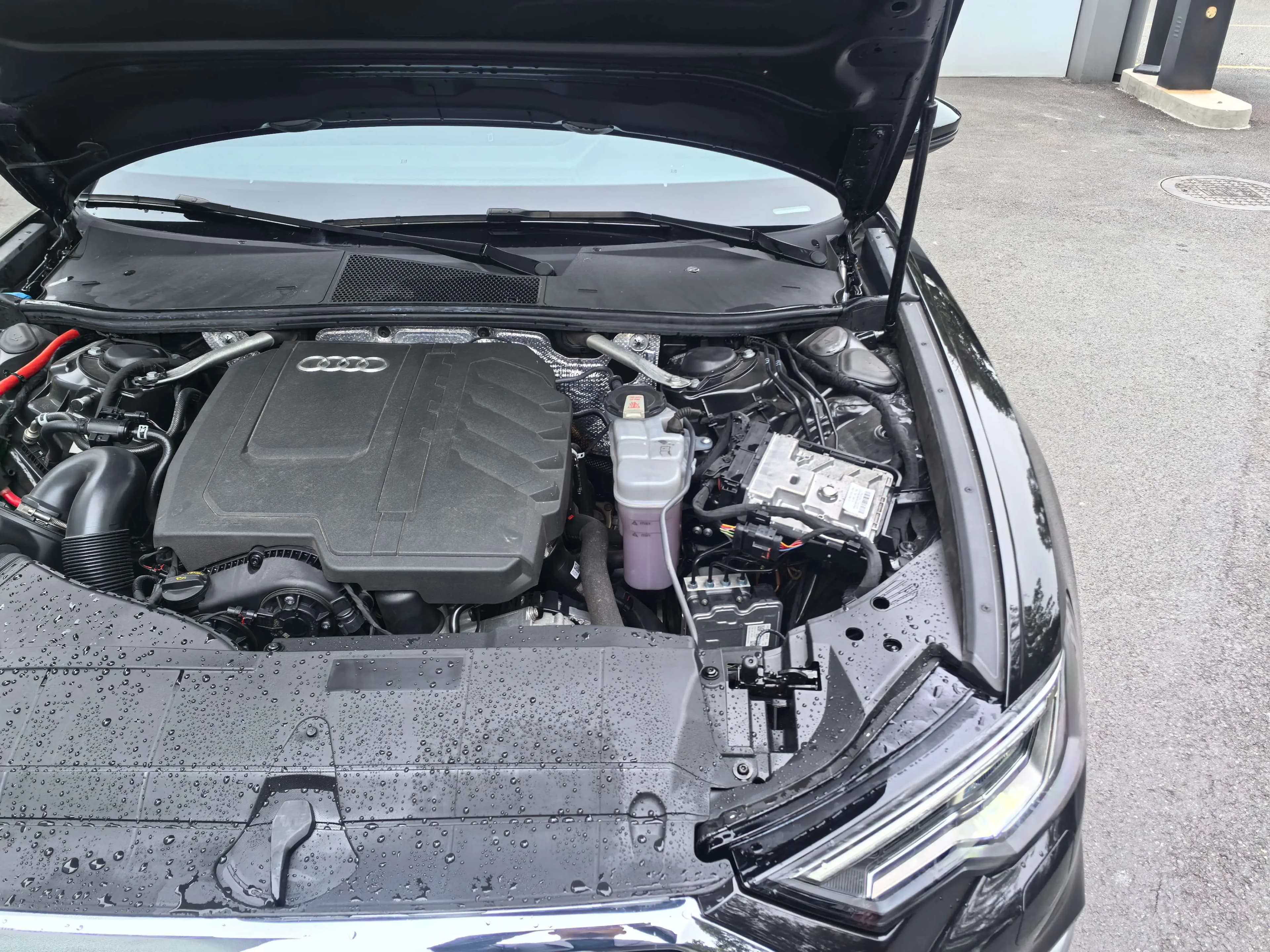 Audi A6L 2025 г. 12700 км. — фото 10
