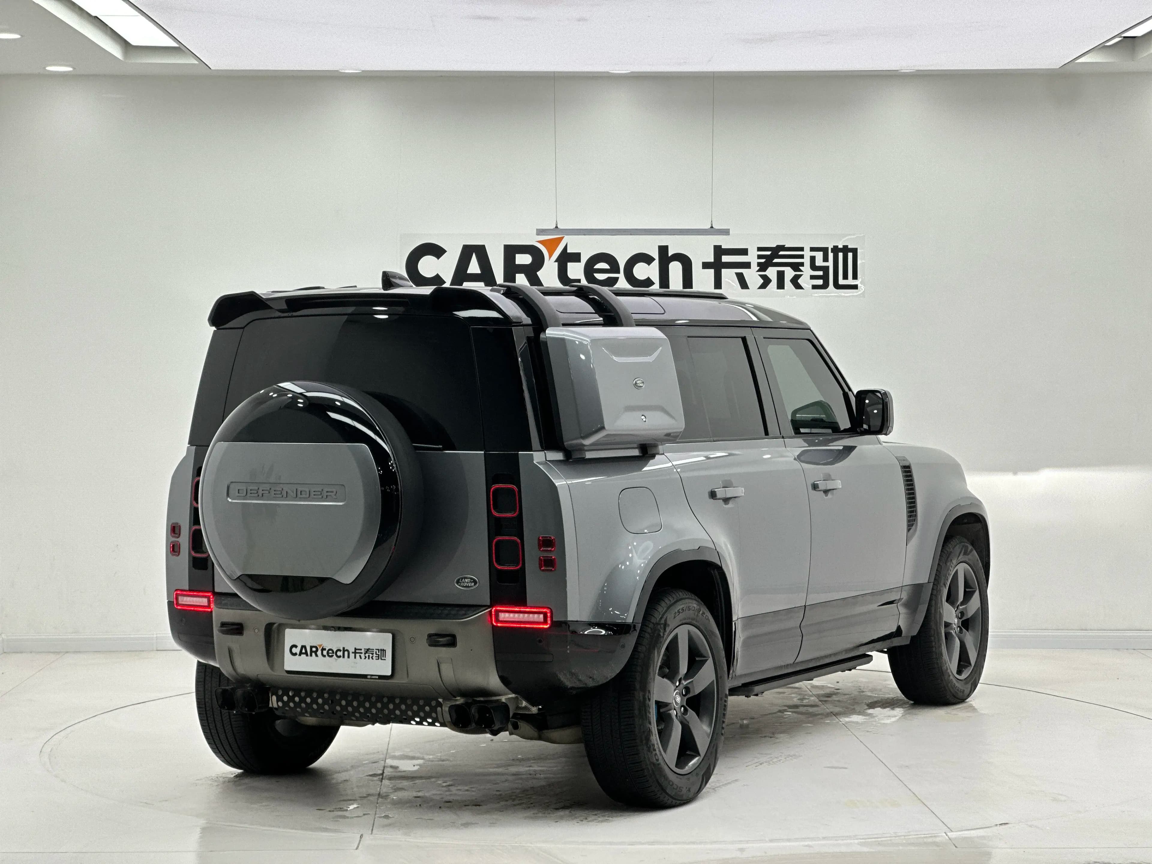 Land Rover Guard 2023 г. 46149 км. — фото 6