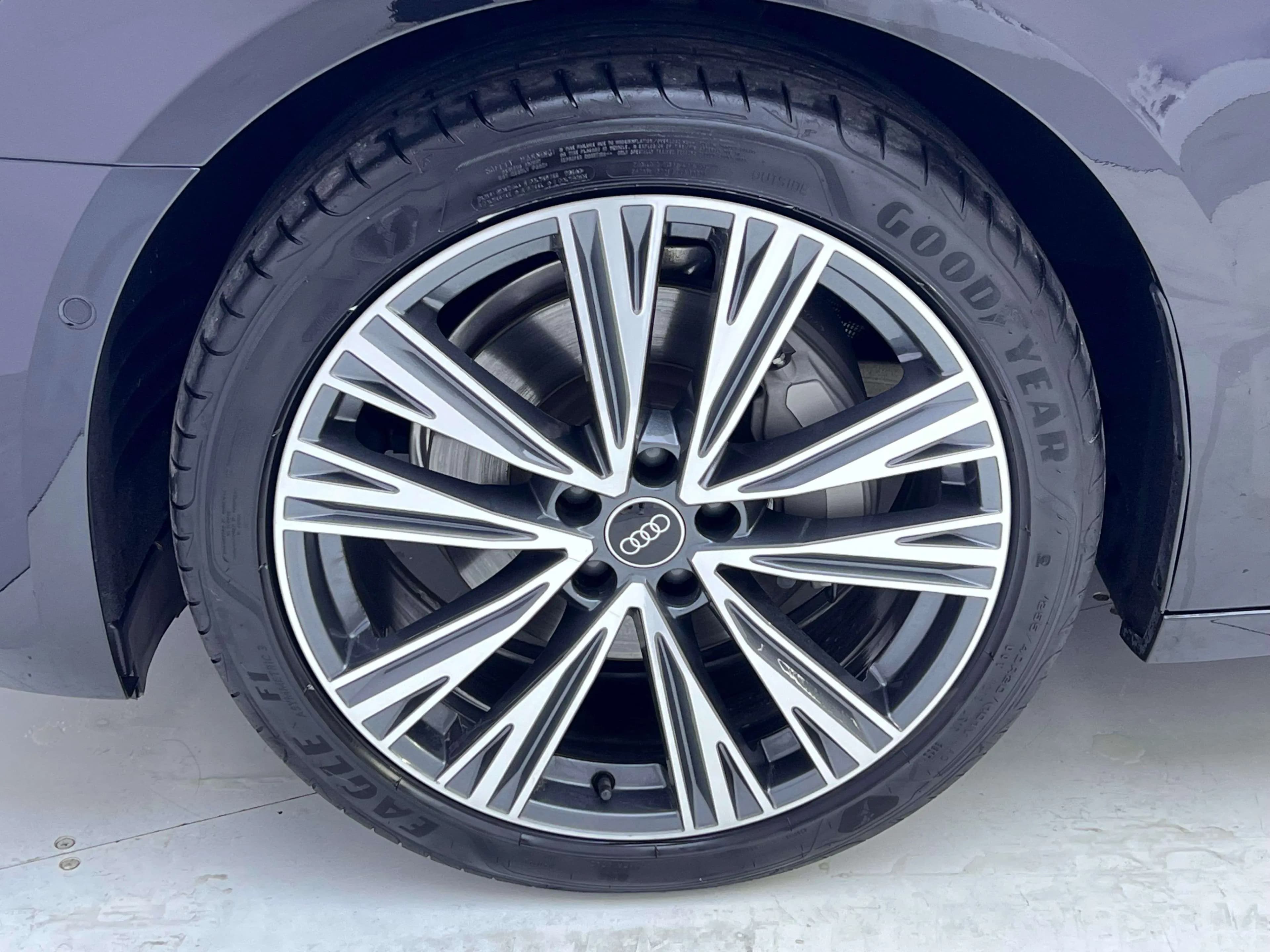Audi A6L 2023 г. 46000 км. — фото 13