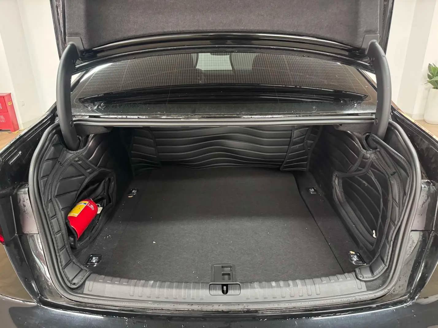 Audi A6L 2025 г. 8000 км. — фото 11