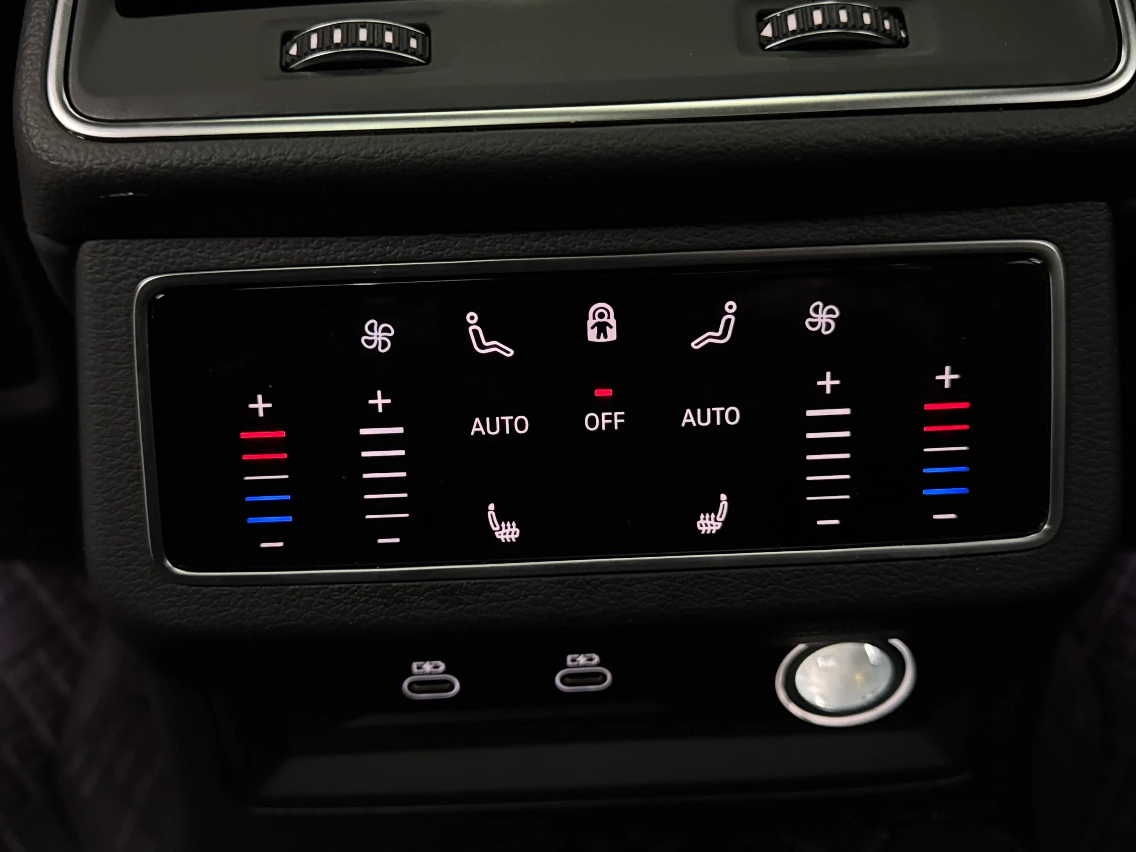 Audi A6L 2024 г. 10089 км. — фото 14