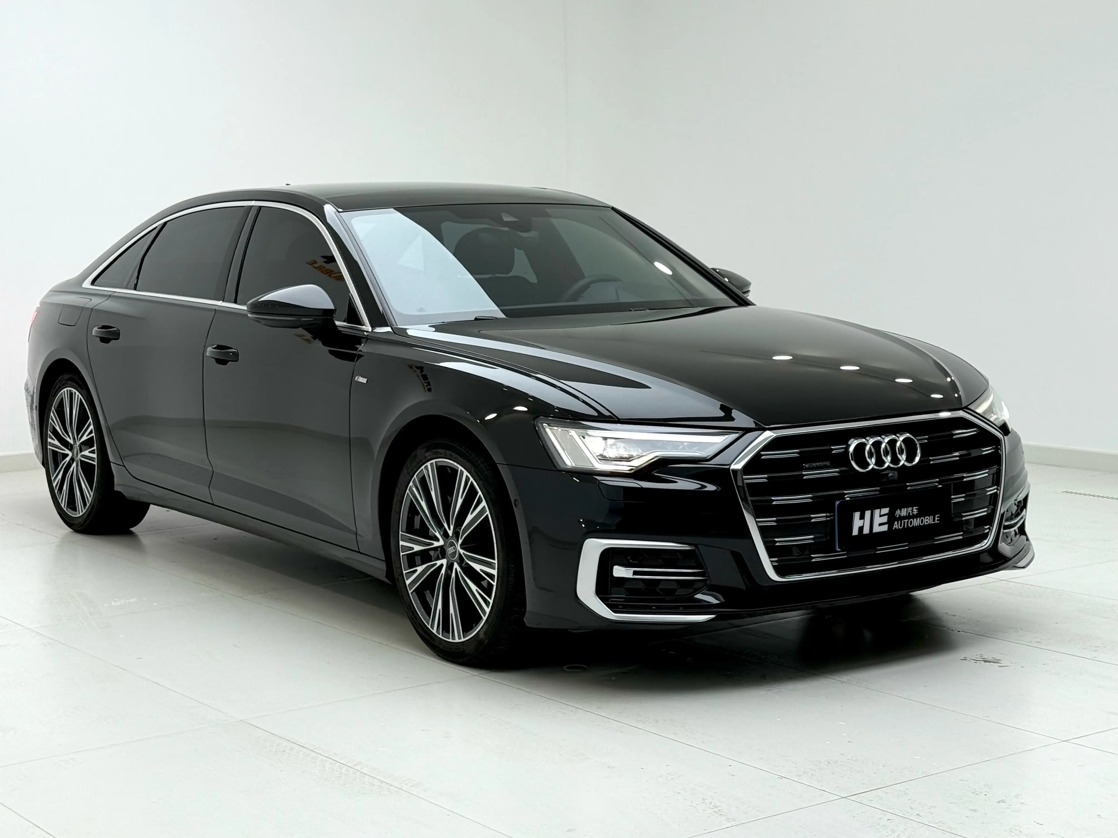 Audi A6L 2022 г. 60000 км. — фото 3