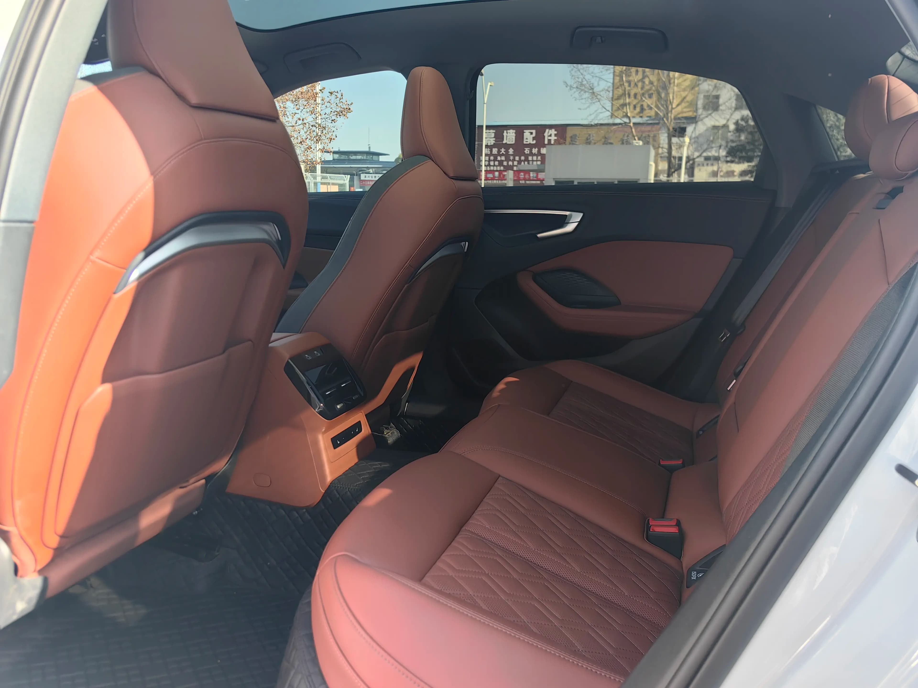 Audi A5L 2025 г. 2440 км. — фото 14