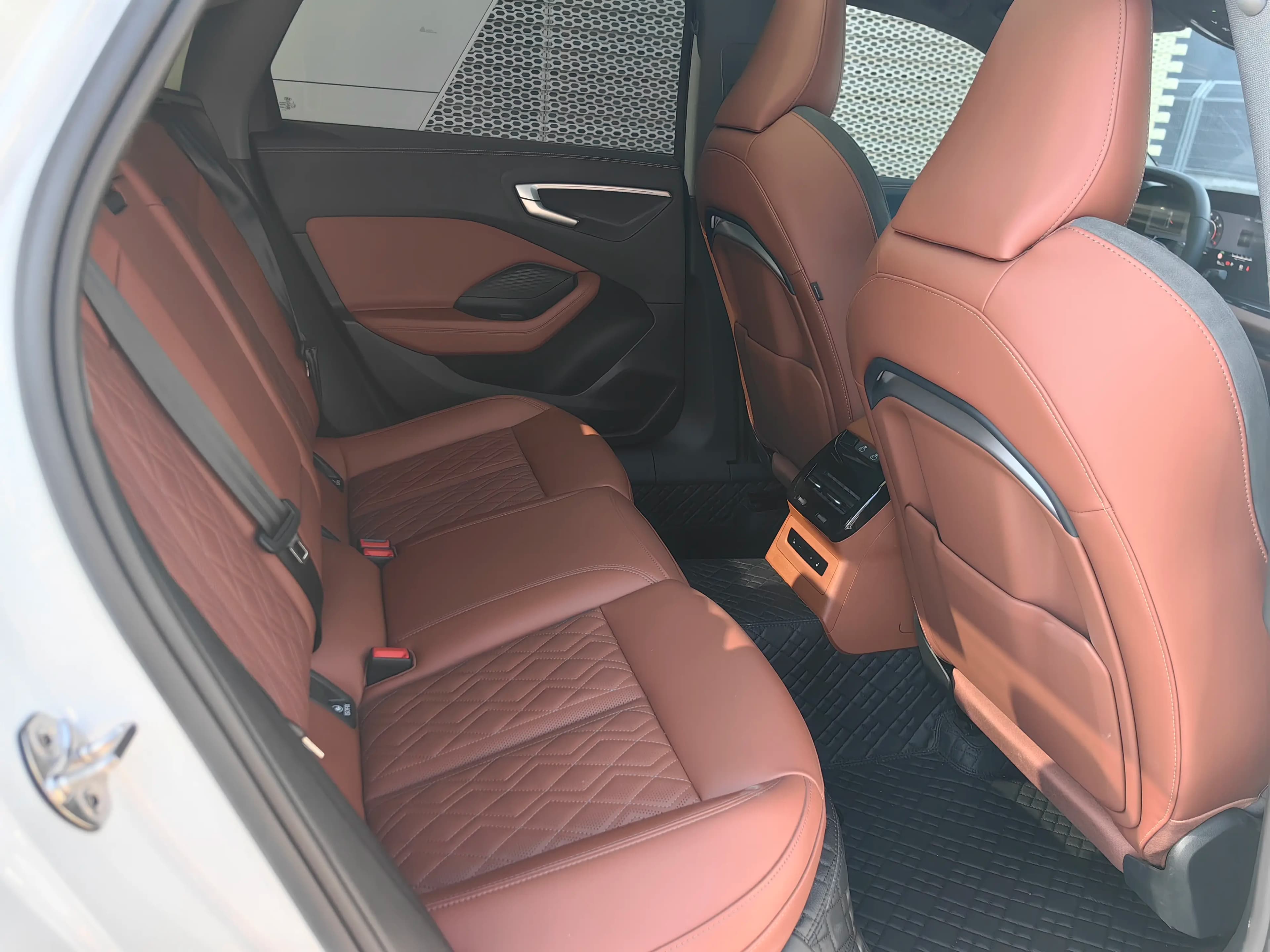 Audi A5L 2025 г. 2440 км. — фото 18