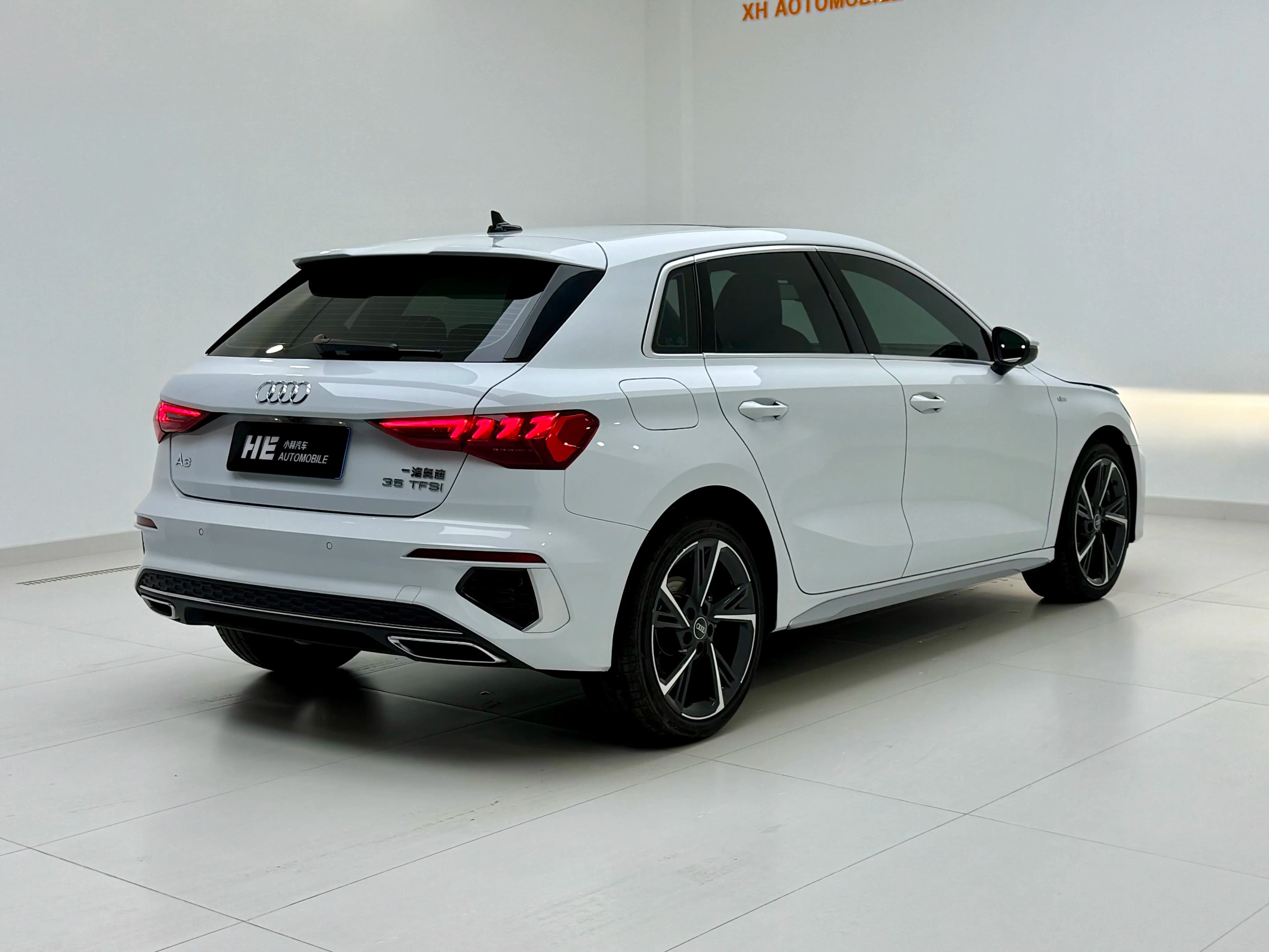 Audi A3 2024 г. 13086 км. — фото 6