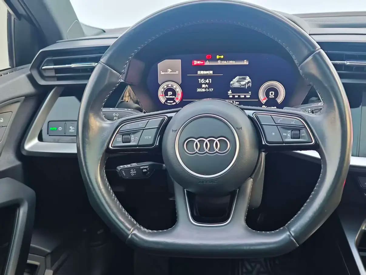 Audi A3 2021 г. 47095 км. — фото 12