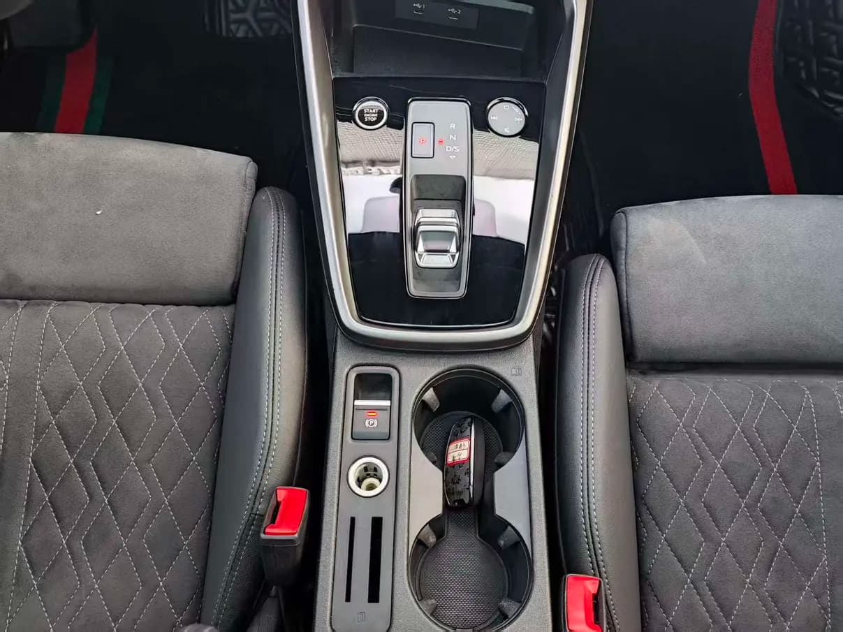 Audi A3 2021 г. 47095 км. — фото 13