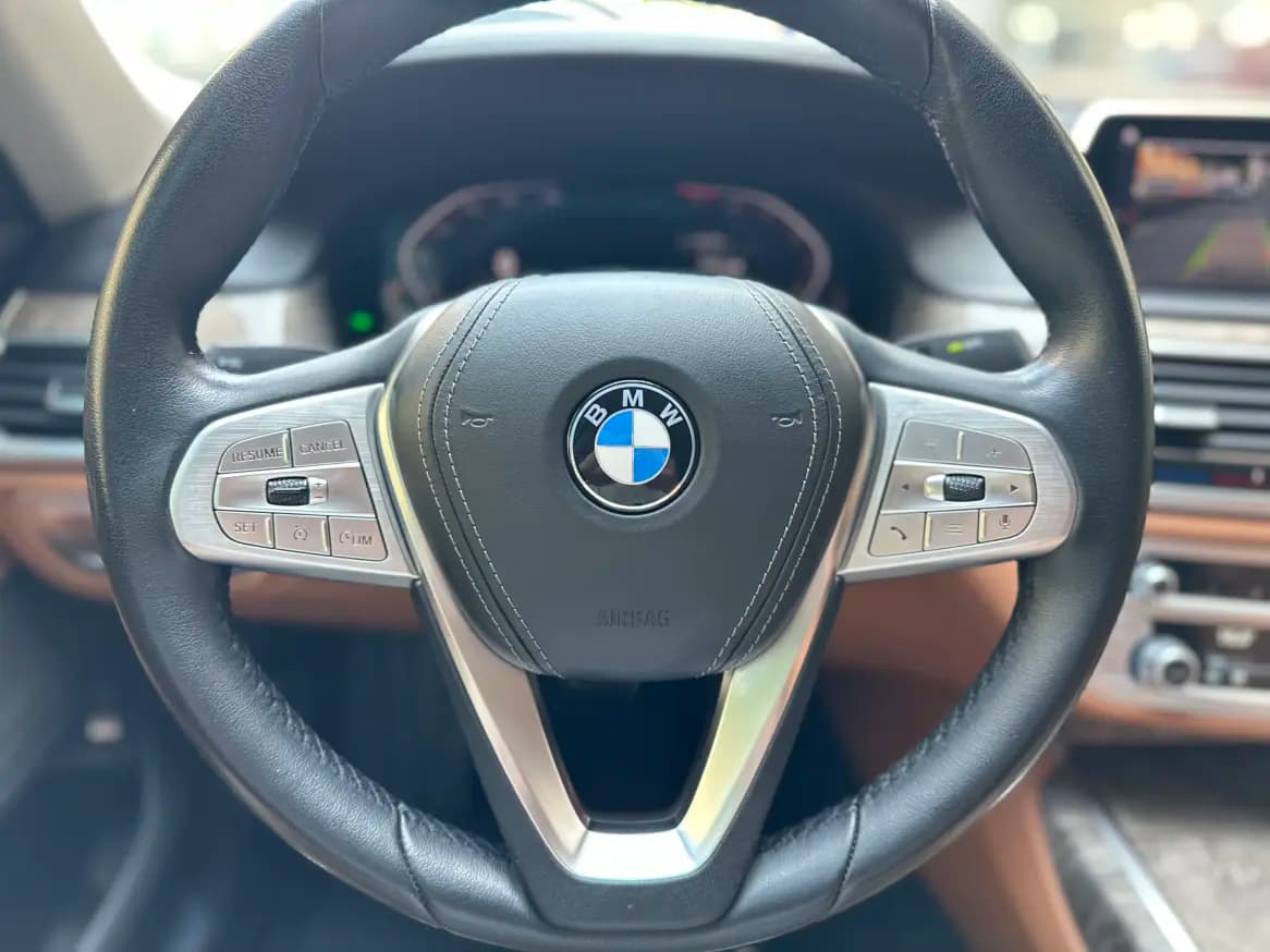 BMW 7 Series 2021 г. 65030 км. — фото 17