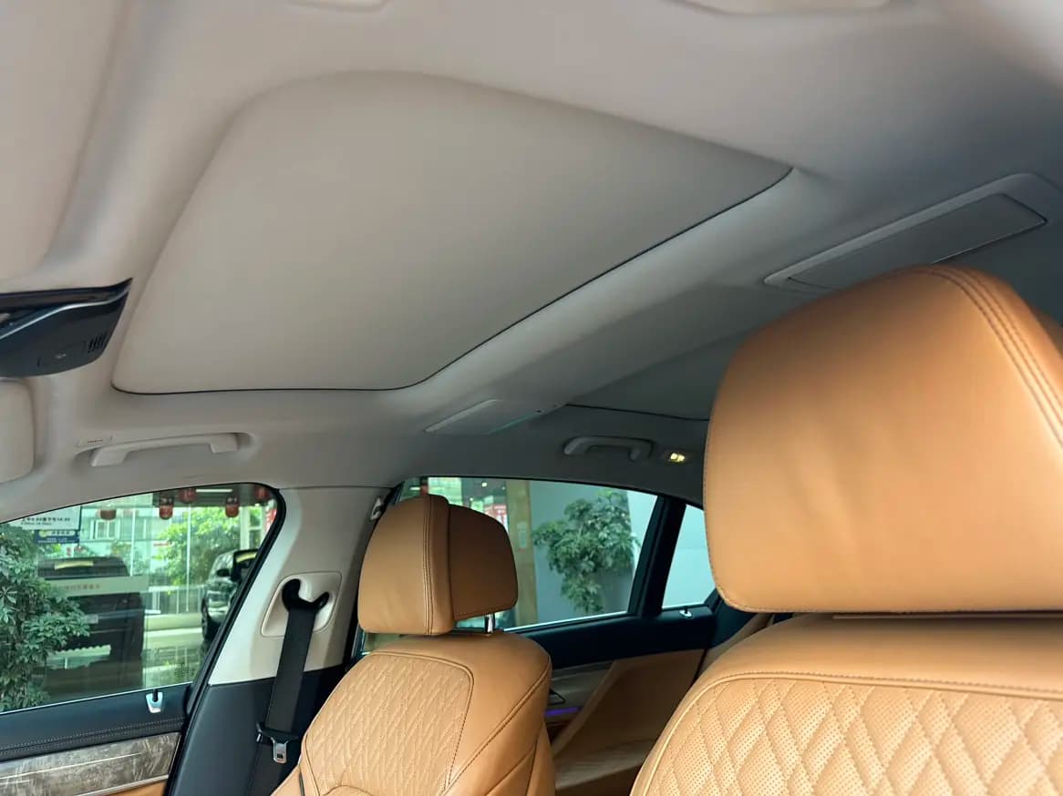 BMW 7 Series 2021 г. 65030 км. — фото 24