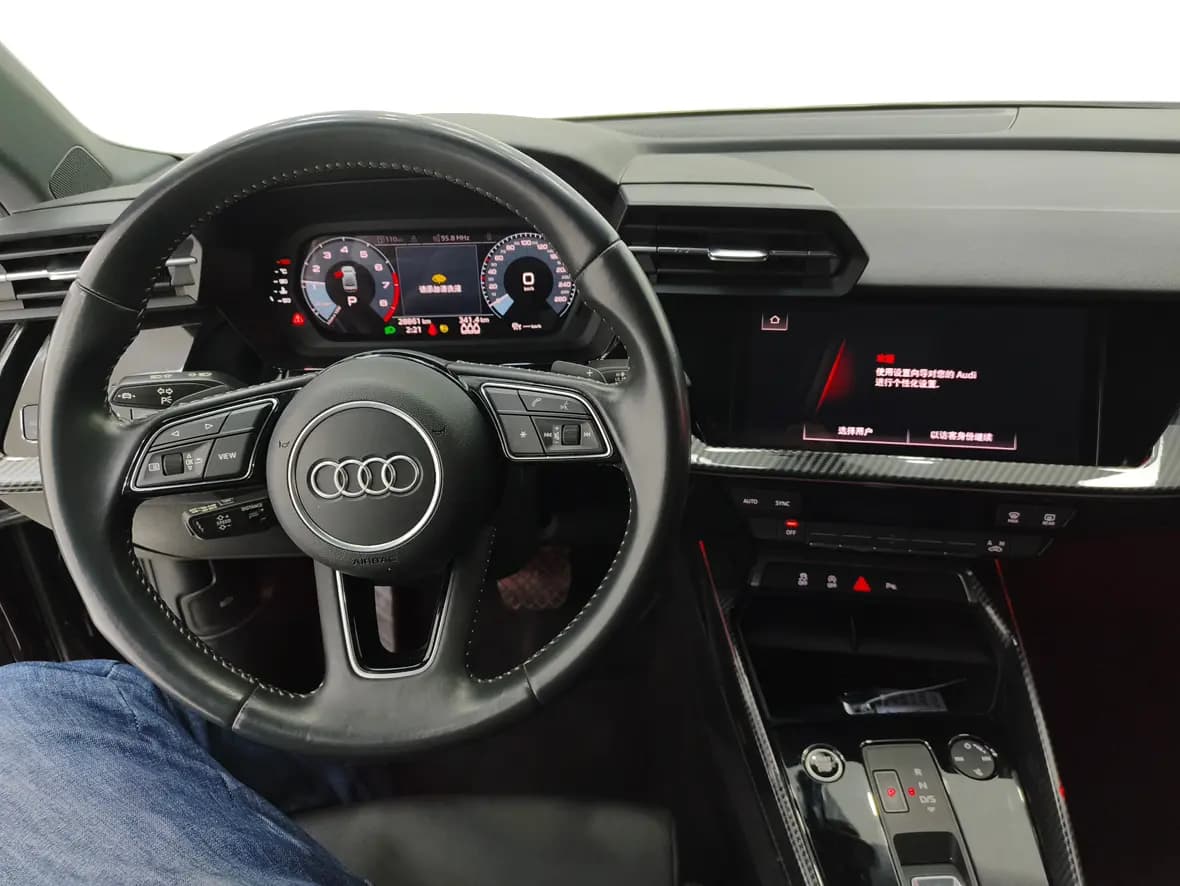 Audi A3 2021 г. 28063 км. — фото 9